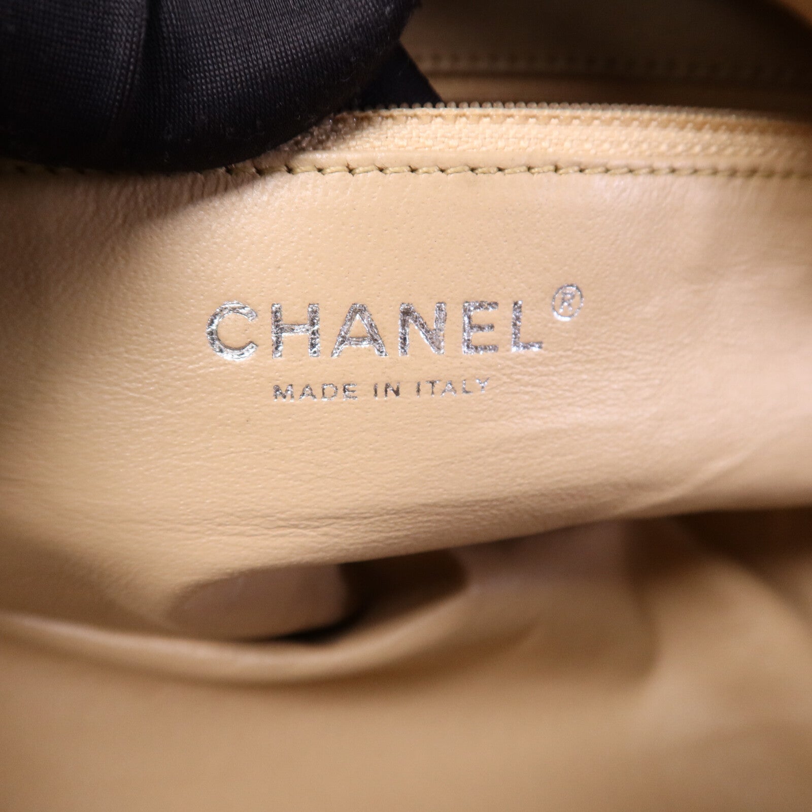 CHANEL 牛皮皮革Boston Bag銀扣鏈帶手挽袋
