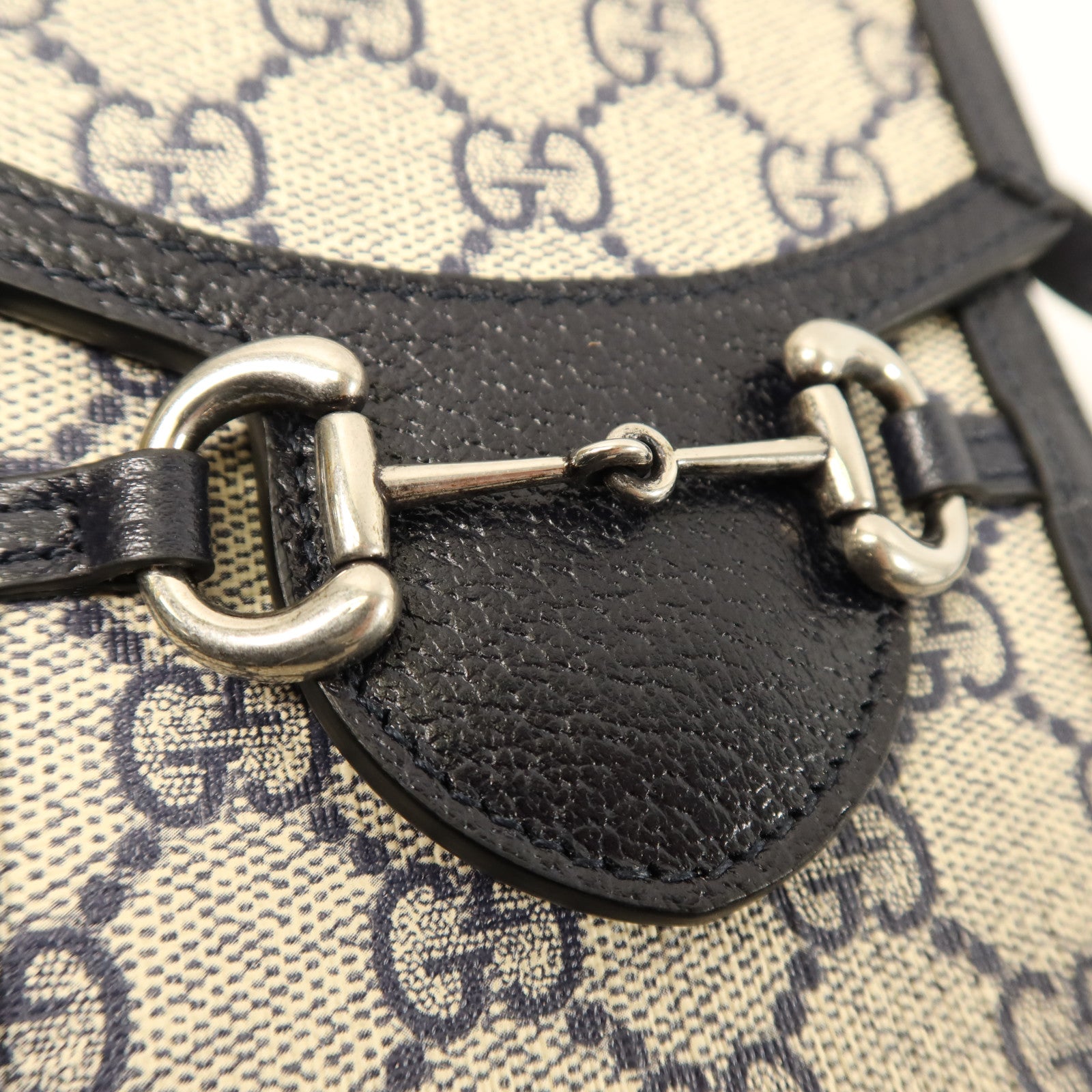 GUCCI 帆布1955 Horsebit銀扣肩背袋