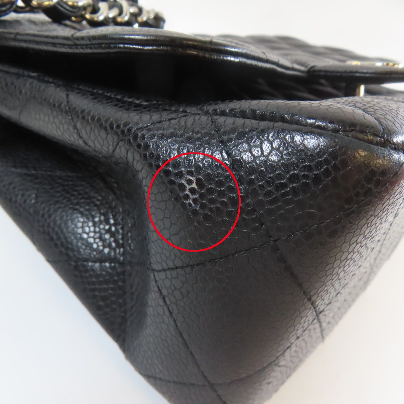 CHANEL 菱格Caviar皮革Jumbo銀扣鏈帶肩背袋黑色