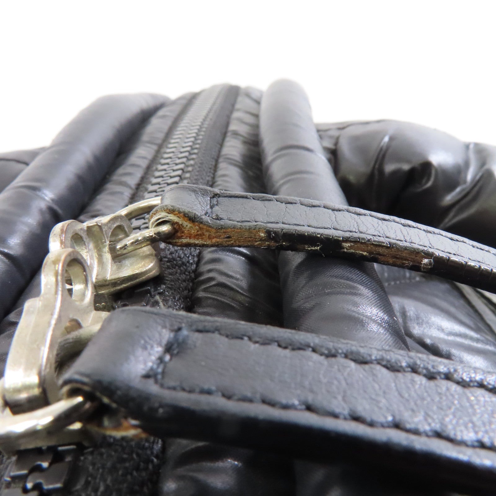 CHANEL 【激減優惠】尼龍Coco Cocoon銀扣手挽袋黑色