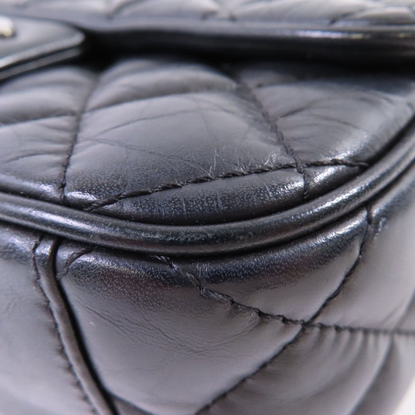 CHANEL 菱格牛皮皮革Chain Shoulder Bag銀扣鏈帶肩背袋黑色