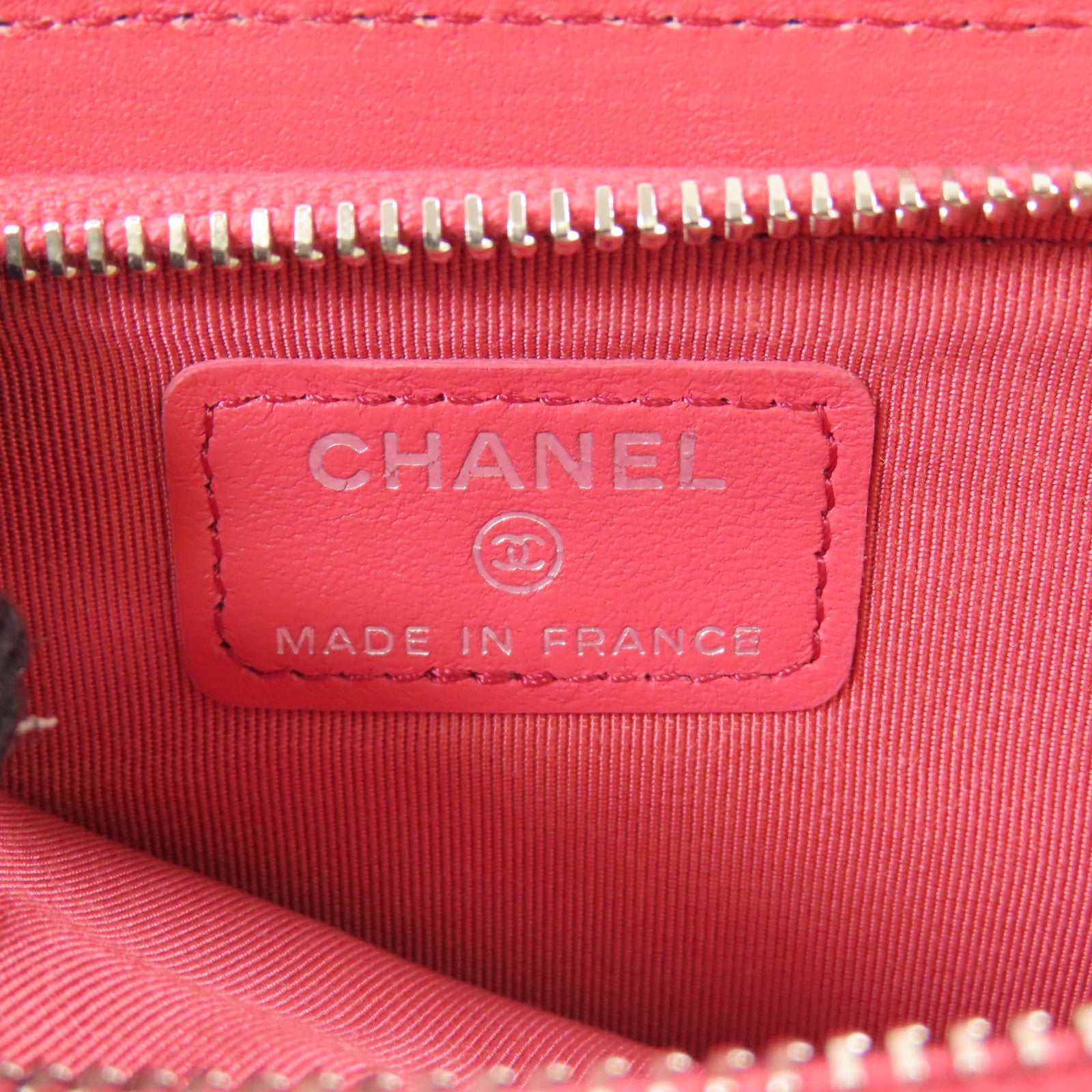 CHANEL 羊皮皮革Phone Case銀扣鏈帶肩背袋