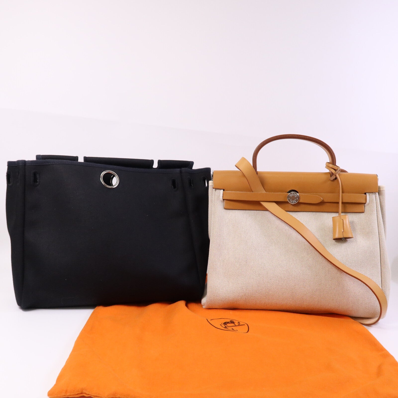 HERMES 帆布Herbag PM手挽肩背銀扣兩用袋Black/Beige