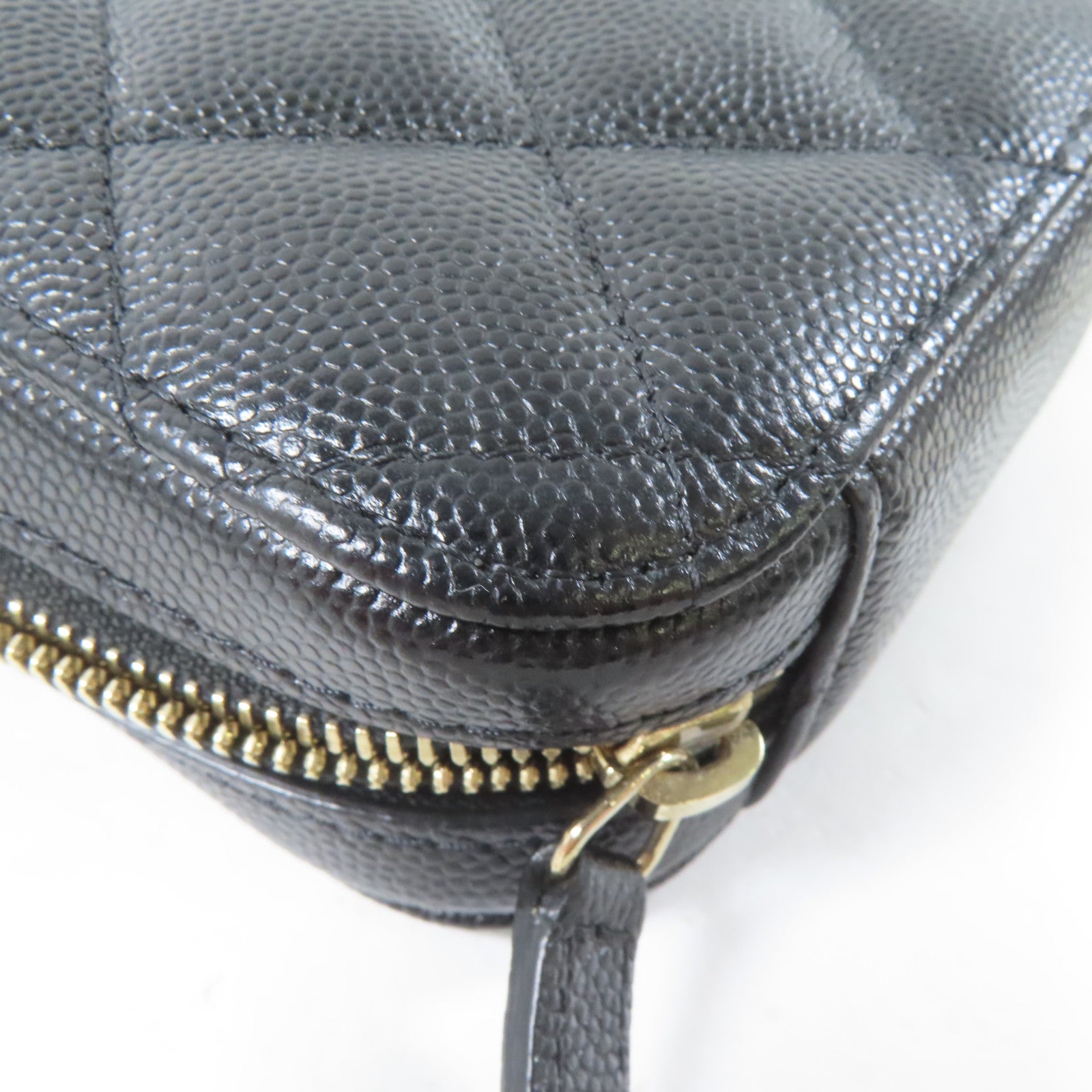 CHANEL 菱格Caviar皮革Chain Shoulder金扣鏈帶肩背袋黑色