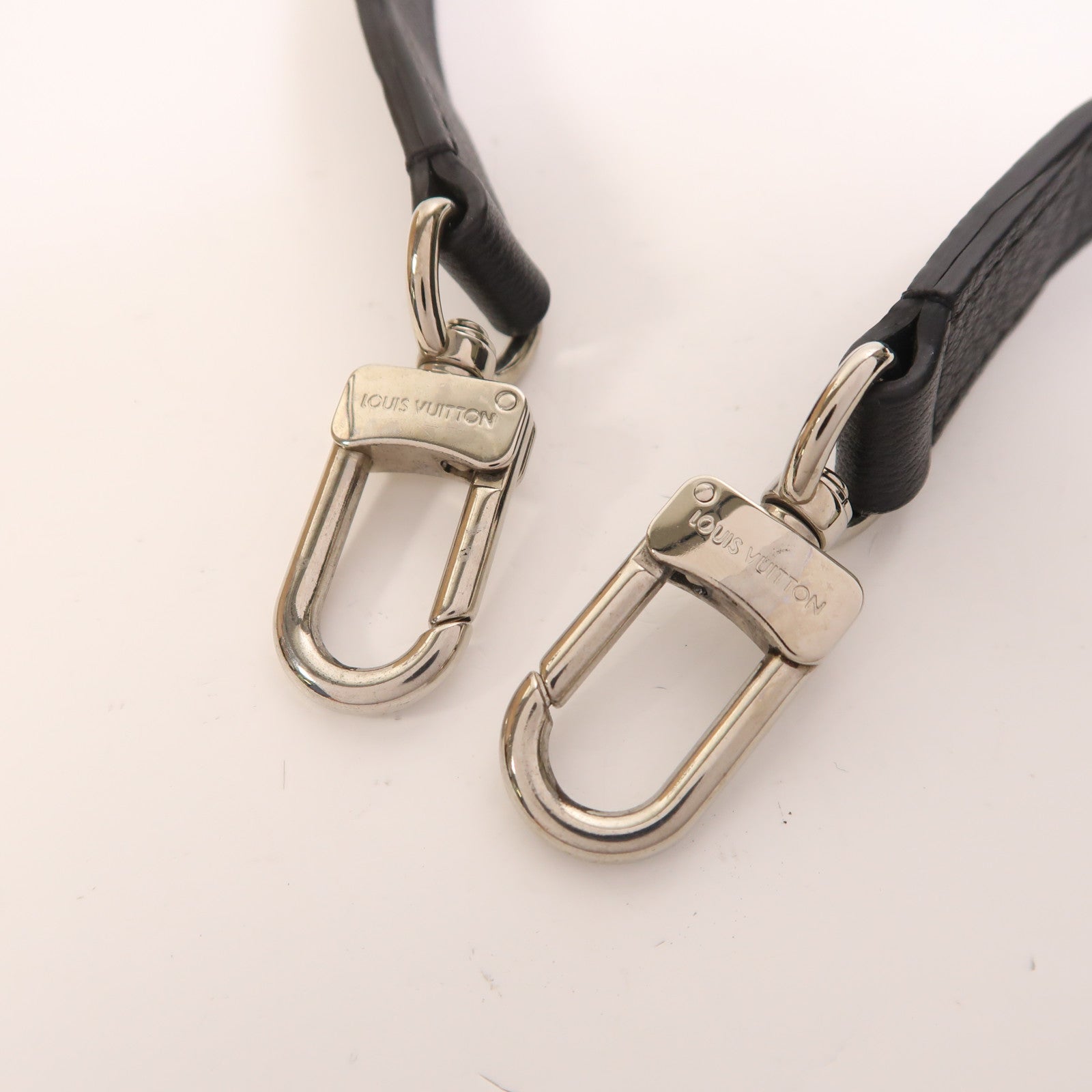 LOUIS VUITTON Epi Twist Tote銀扣手挽肩背兩用袋