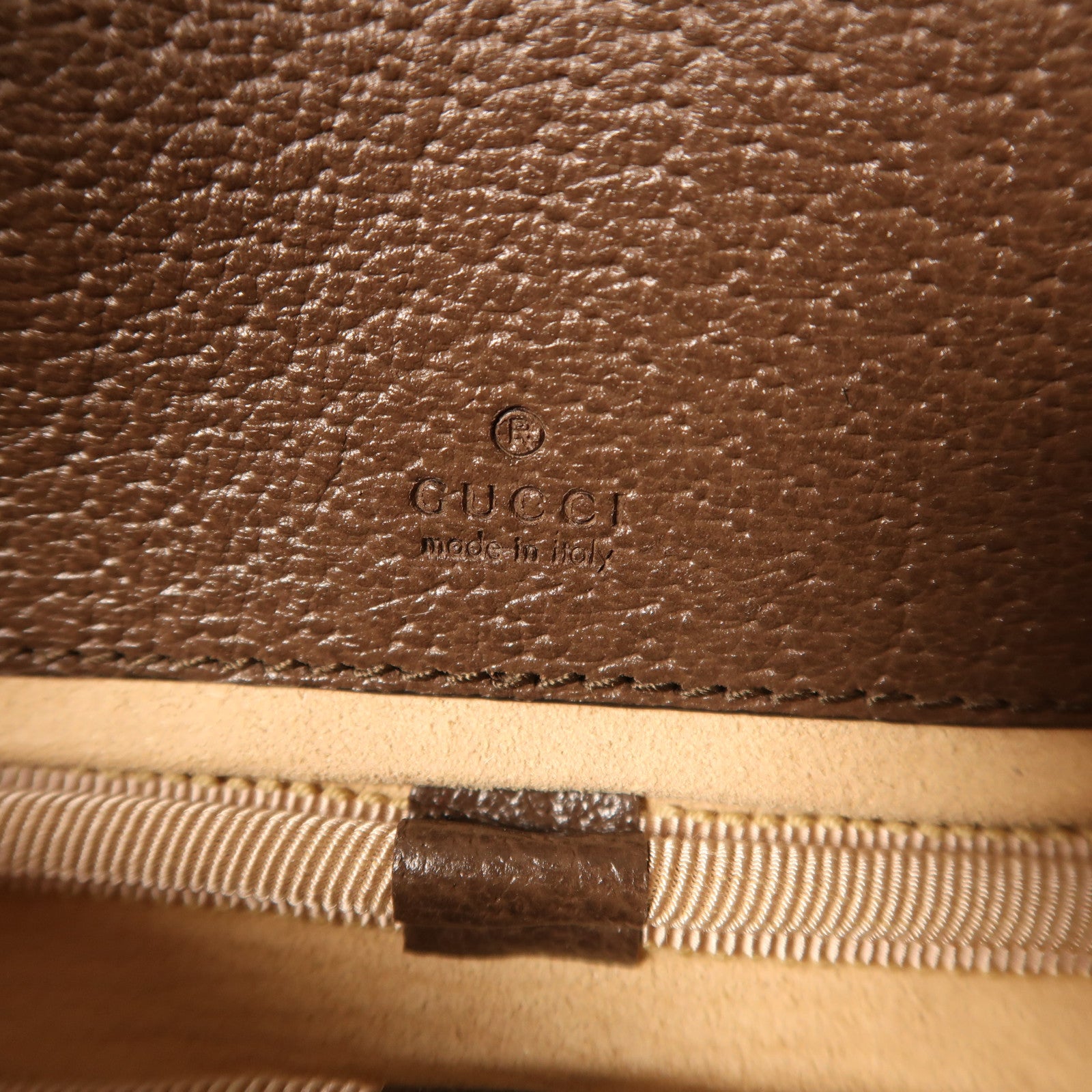 GUCCI 塗層帆布Shoulder Bag金扣肩背袋