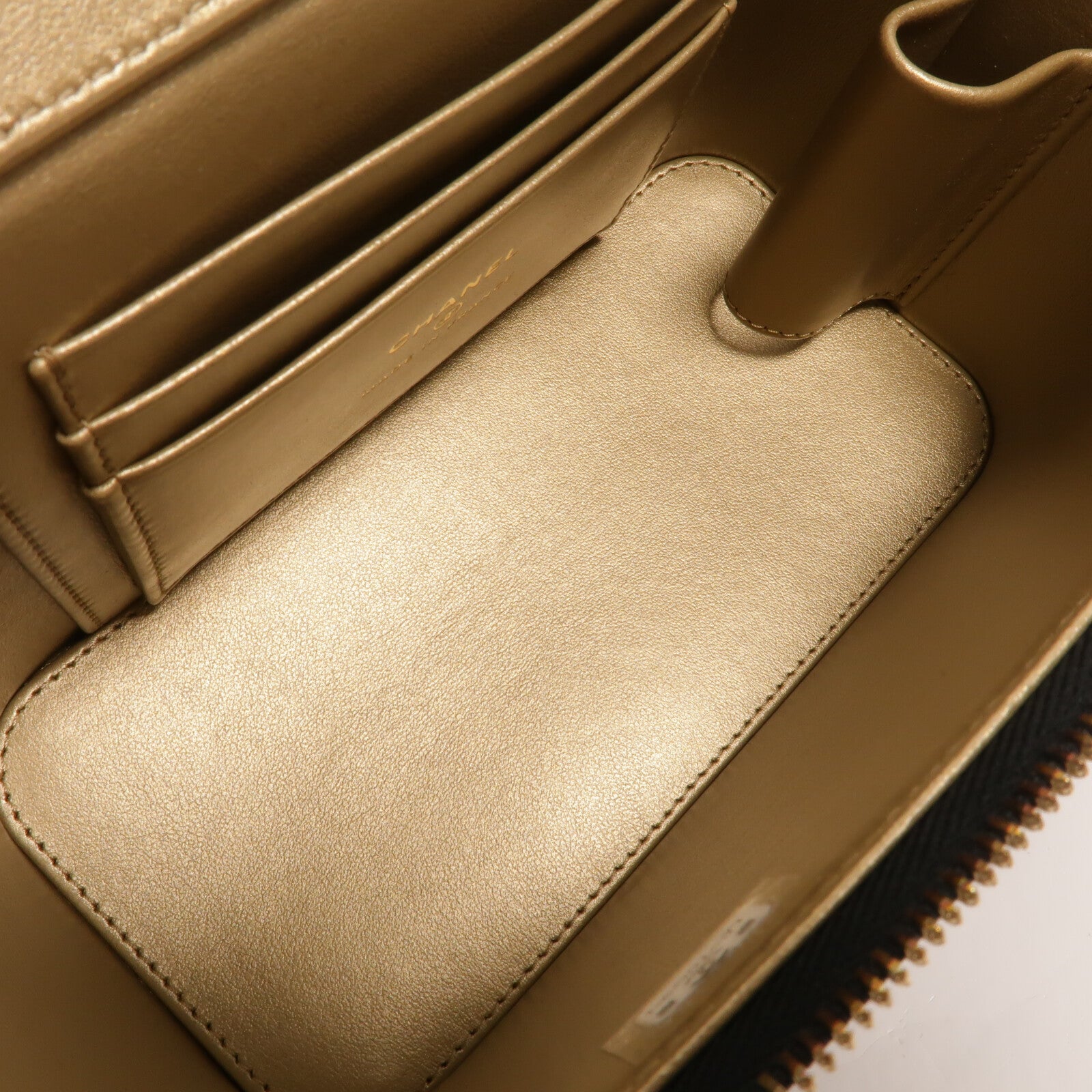 CHANEL 羊皮皮革Vanity Case Gold Ball鏈帶肩背袋