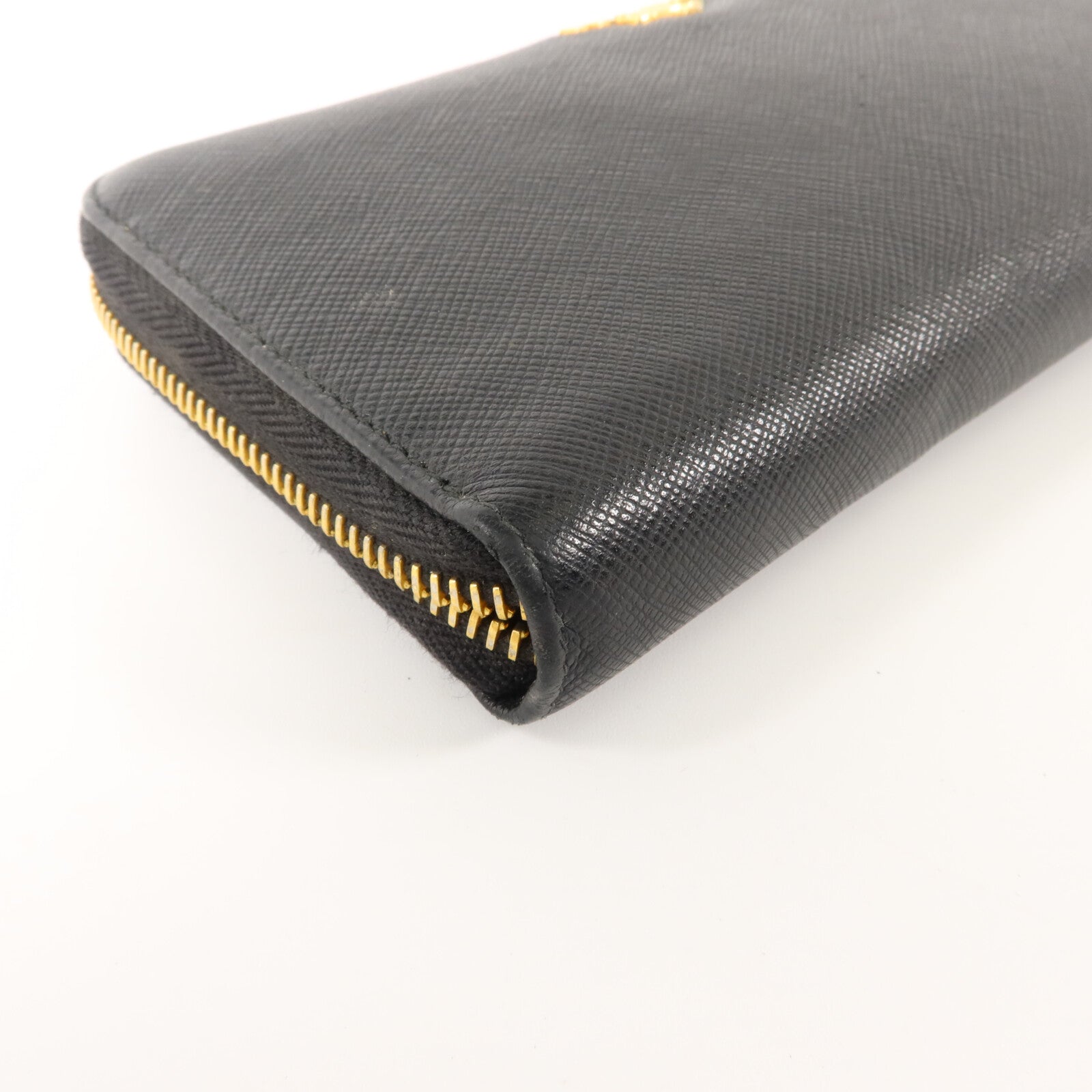 PRADA Saffiano皮革Zipper Long Wallet長錢包