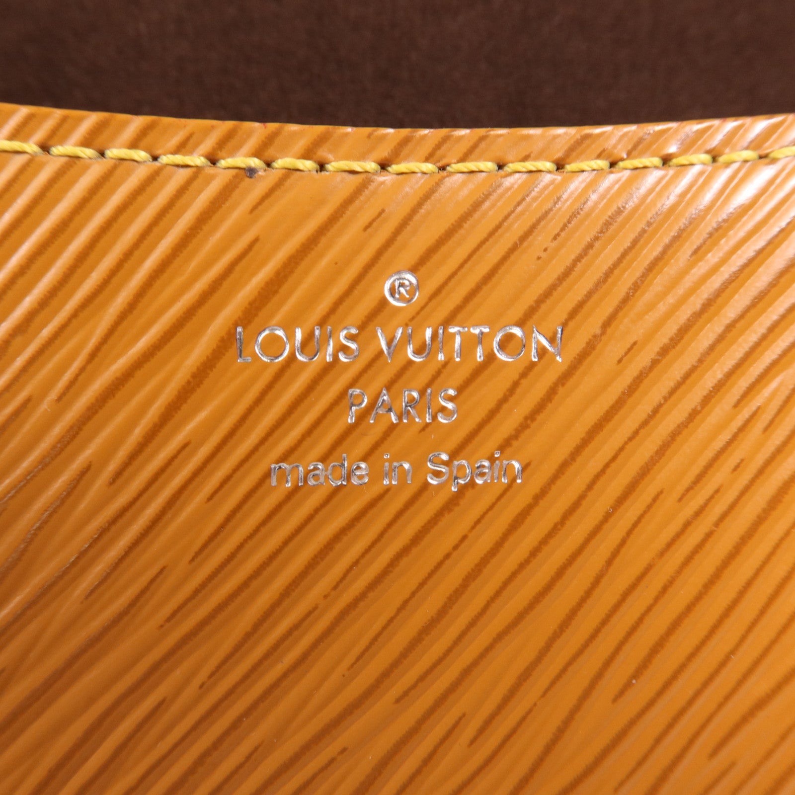 LOUIS VUITTON Epi Buci銀扣肩背袋