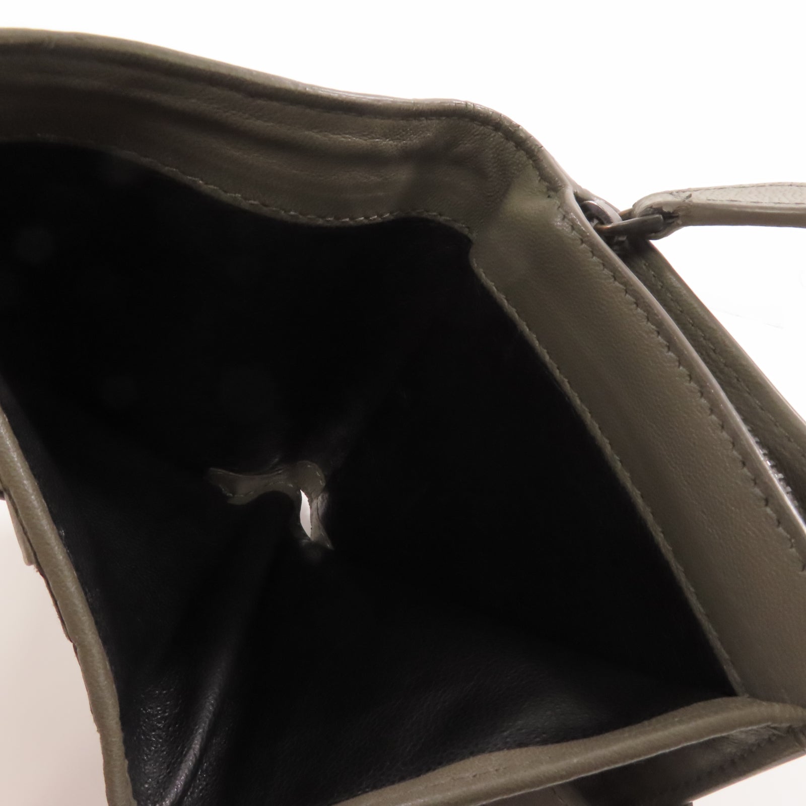 BOTTEGA VENETA 羊皮皮革Wallet銀扣錢包灰色