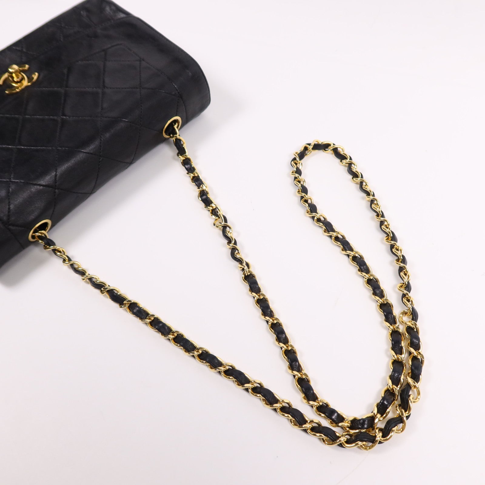 CHANEL 羊皮皮革Diana Chain Shoulder Bag金扣鏈帶肩背袋