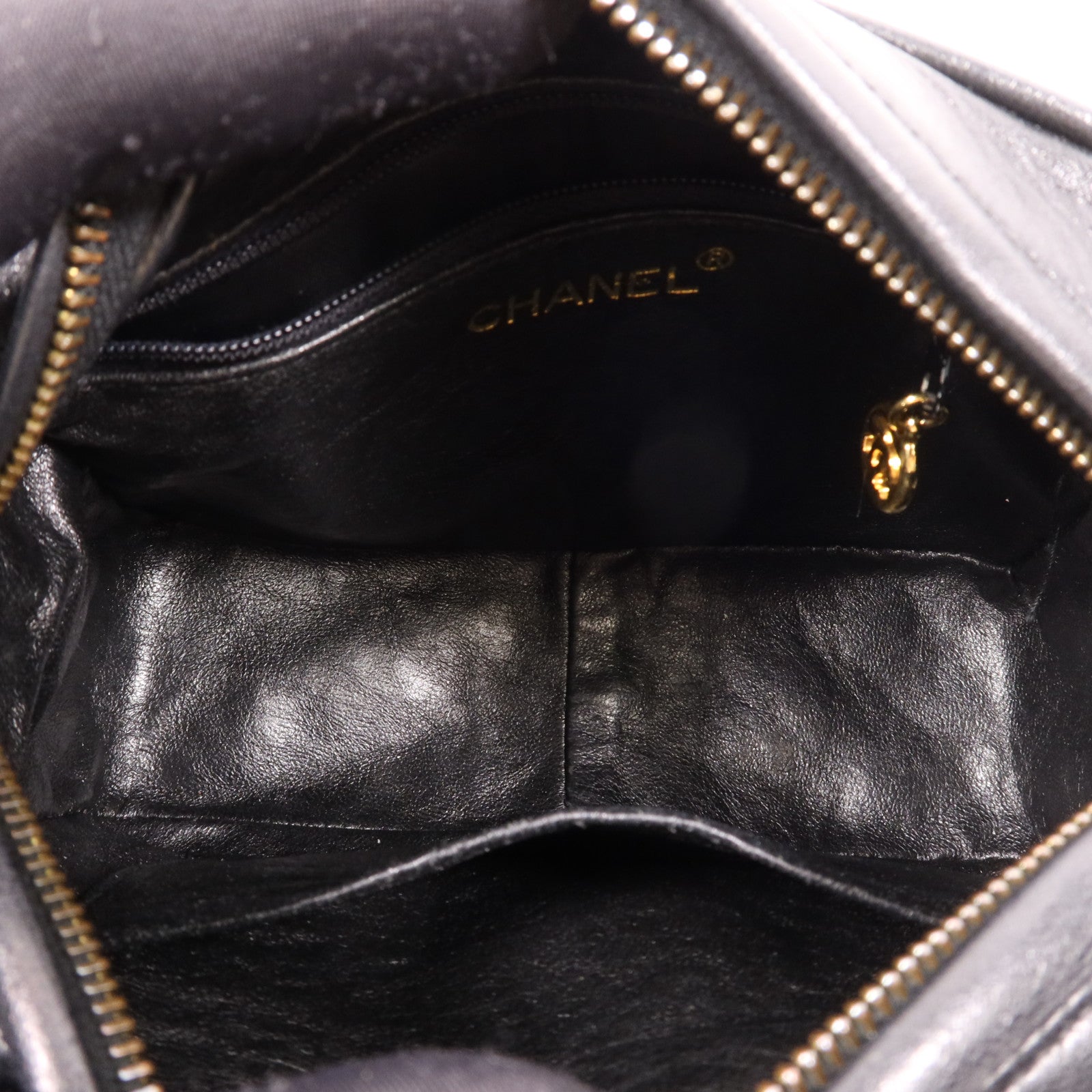 CHANEL 羊皮皮革Chain Shoulder金扣鏈帶肩背袋