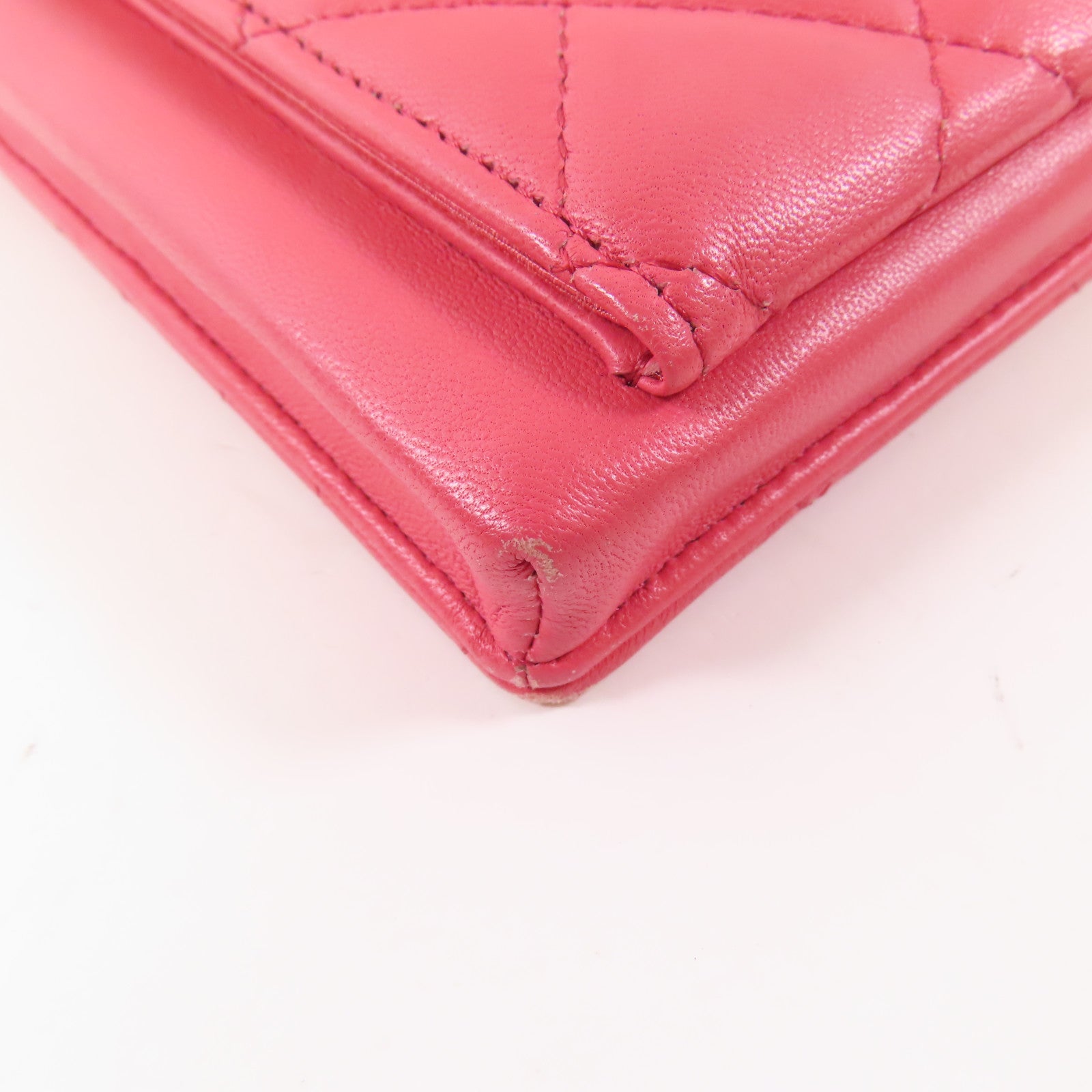 CHANEL 羊皮皮革Phone Case銀扣鏈帶肩背袋
