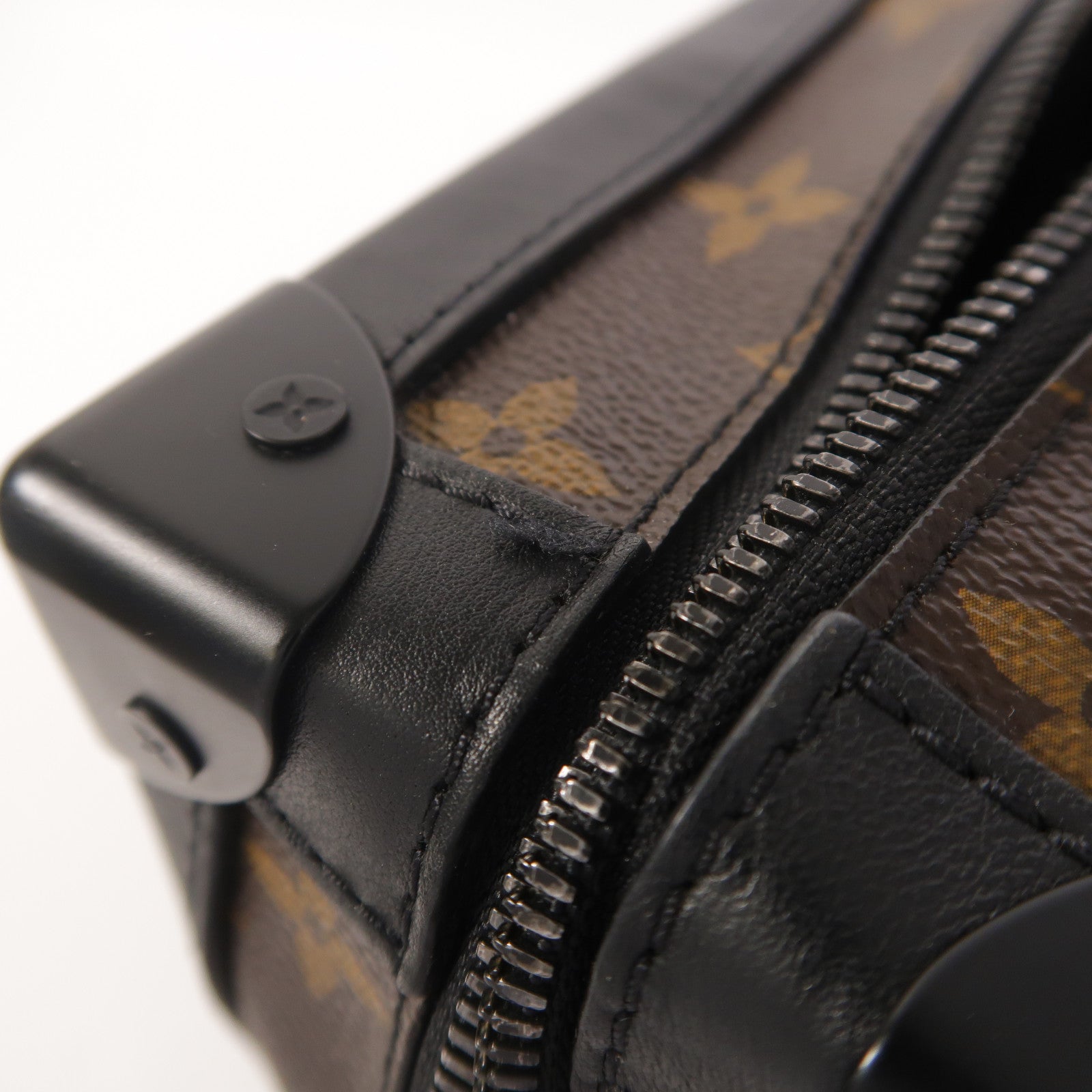 LOUIS VUITTON Monogram Soft Trunk鏈帶肩背袋
