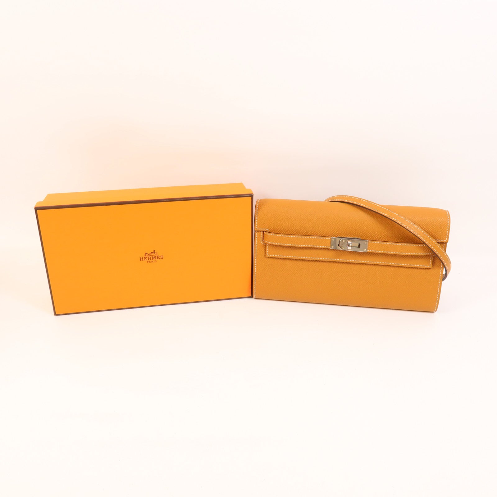 HERMES Epsom皮革Kelly To Go銀扣肩背袋Gold