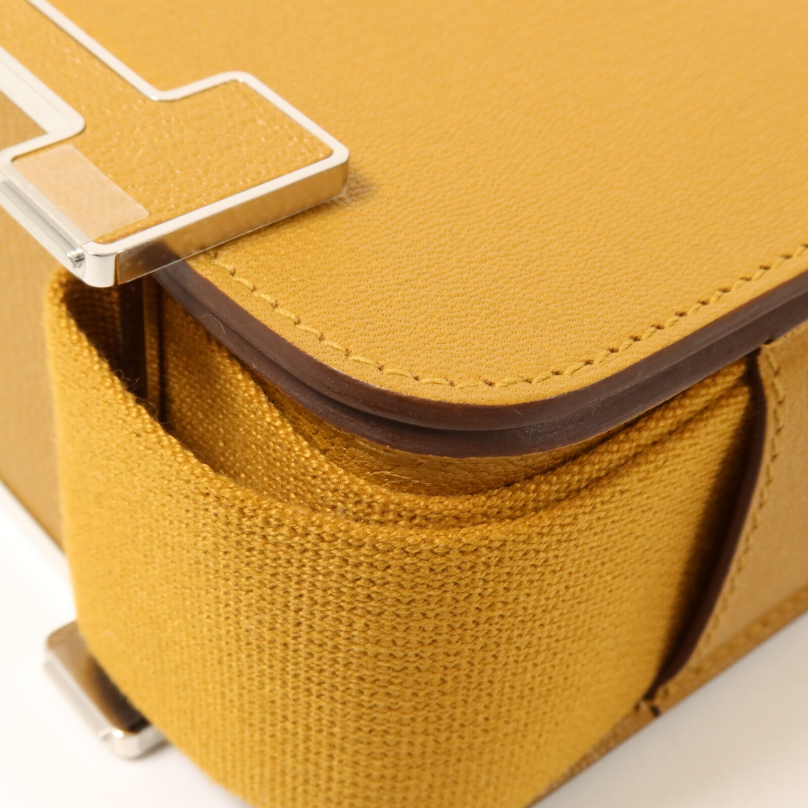 HERMES Chevre皮革Geta Bag肩背袋Caramel