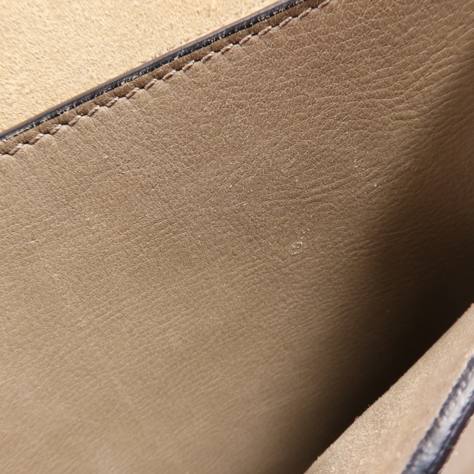 Chloe 皮革Shoulder Bag金扣肩背袋