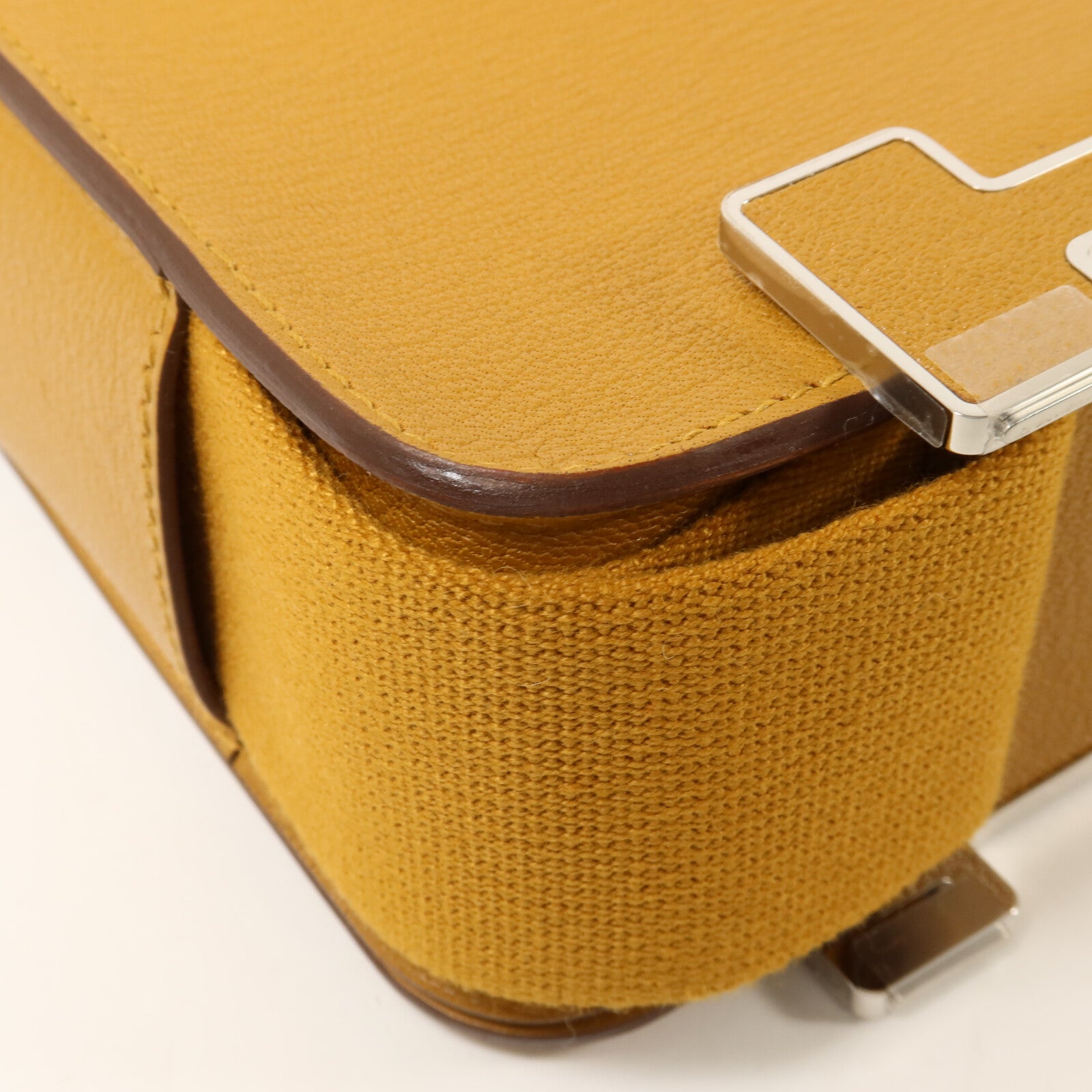 HERMES Chevre皮革Geta Bag肩背袋Caramel