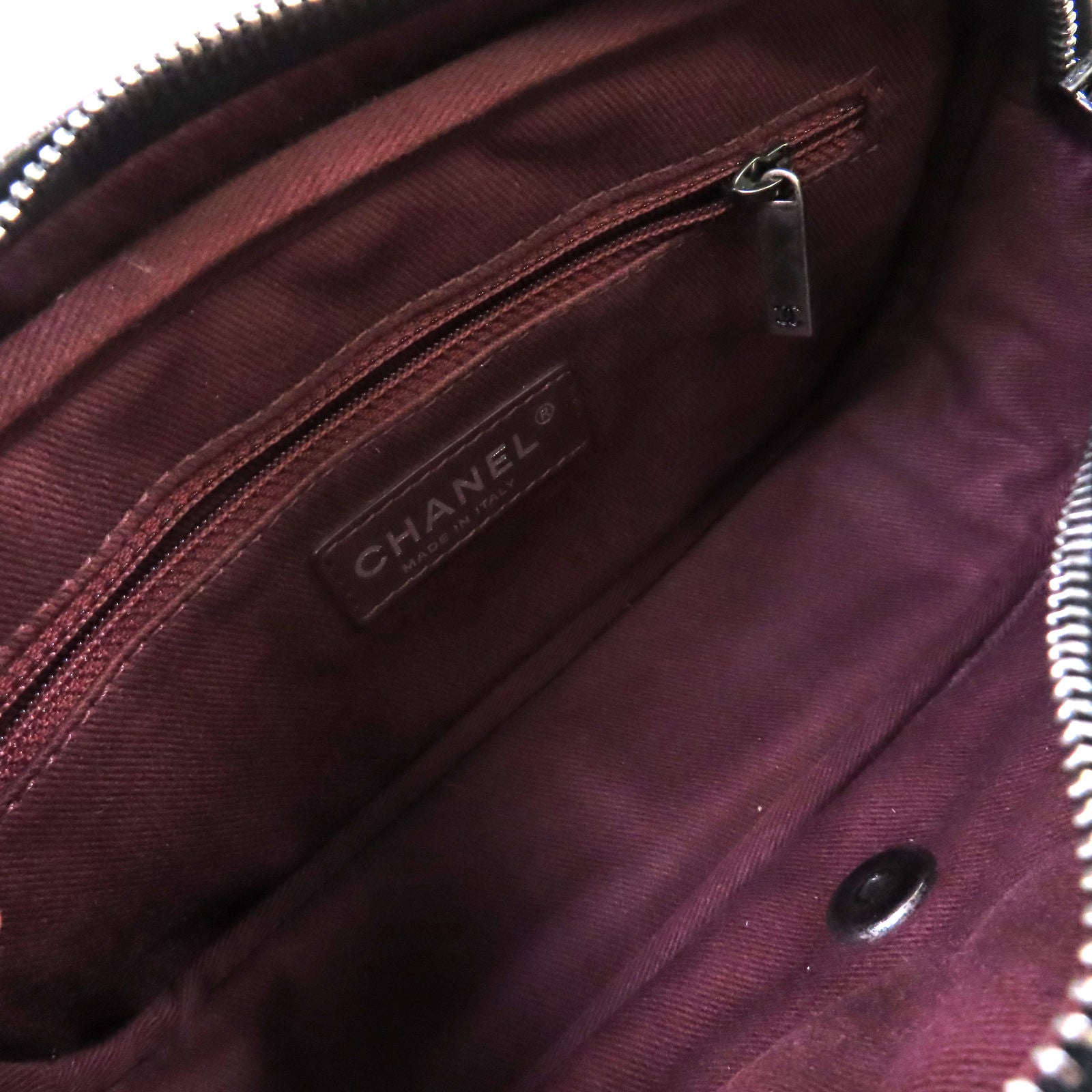 CHANEL 菱格牛皮皮革Chain Shoulder Bag銀扣鏈帶肩背袋黑色