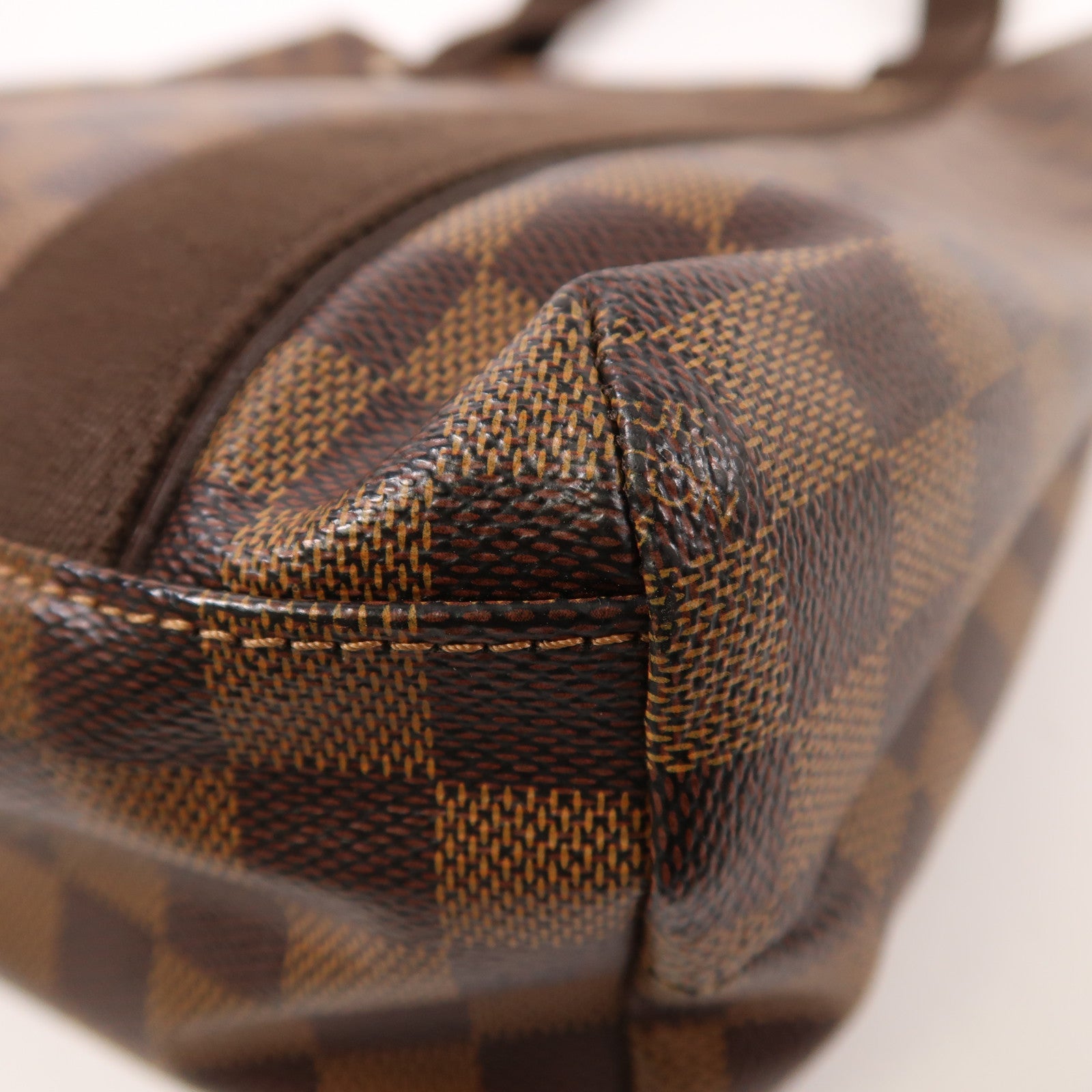 LOUIS VUITTON Damier Beaubourg金扣肩背袋棕色