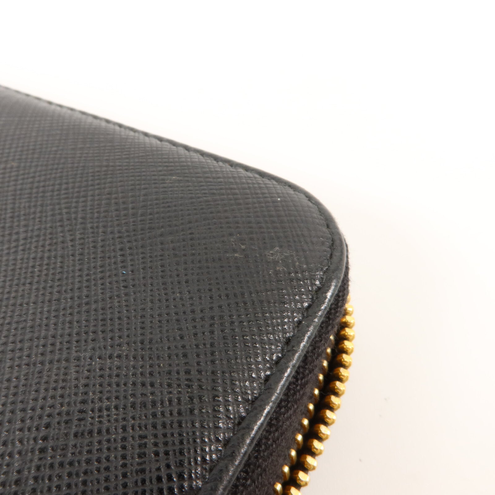 PRADA Saffiano皮革Zipper Long Wallet長錢包