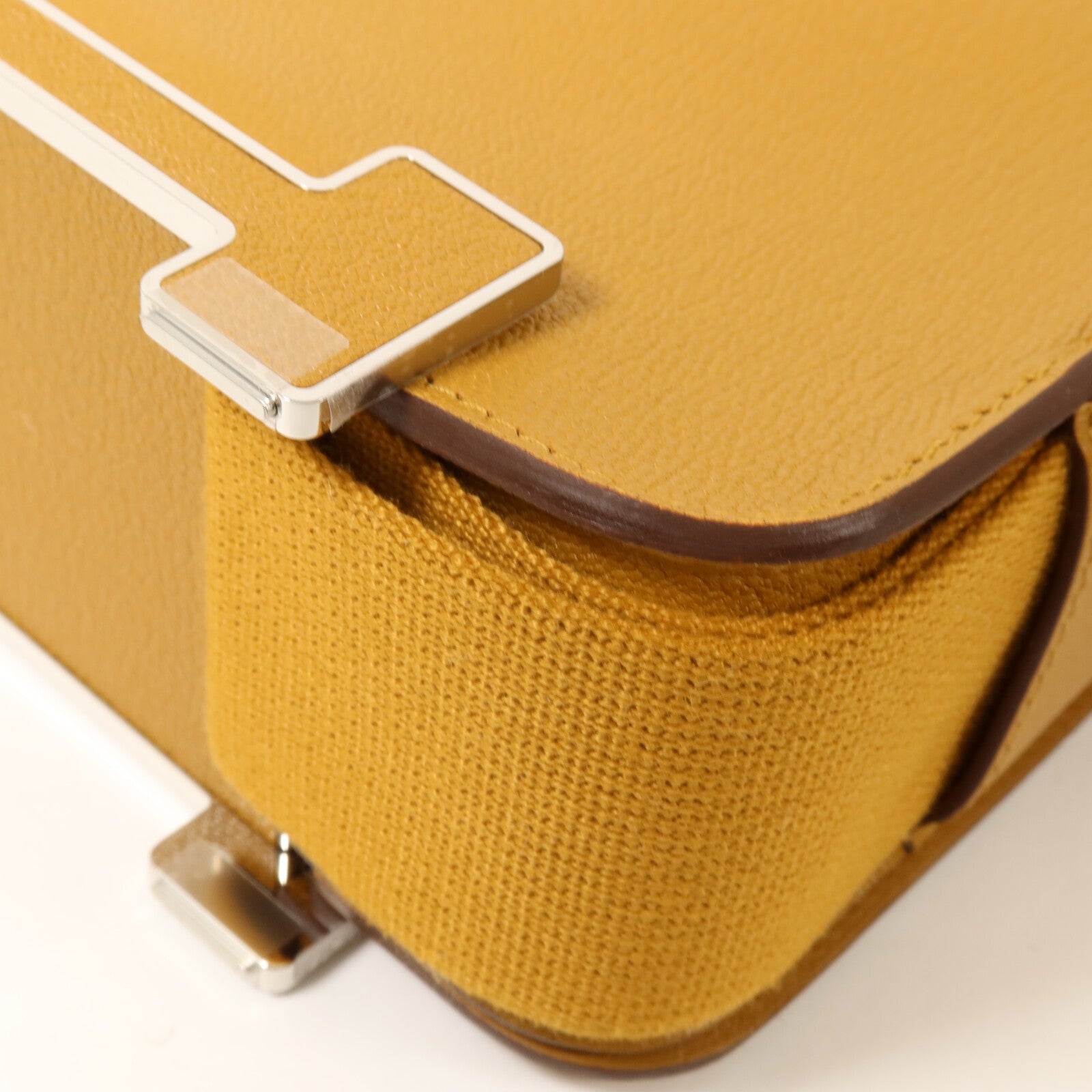 HERMES Chevre皮革Geta Bag肩背袋Caramel