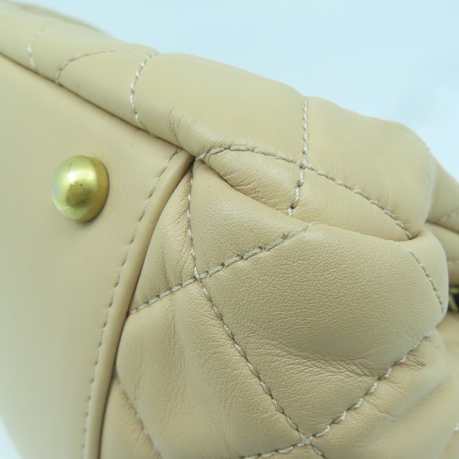 CHANEL 【清倉大減價】菱格羊皮皮革Chain Shoulder金扣鏈帶肩背袋杏色