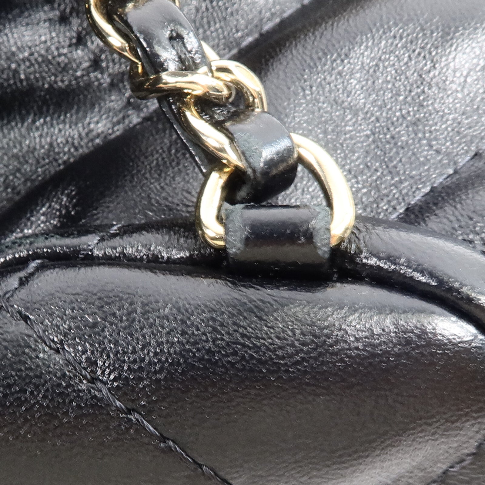 CHANEL 牛皮皮革Backpack鏈帶背包