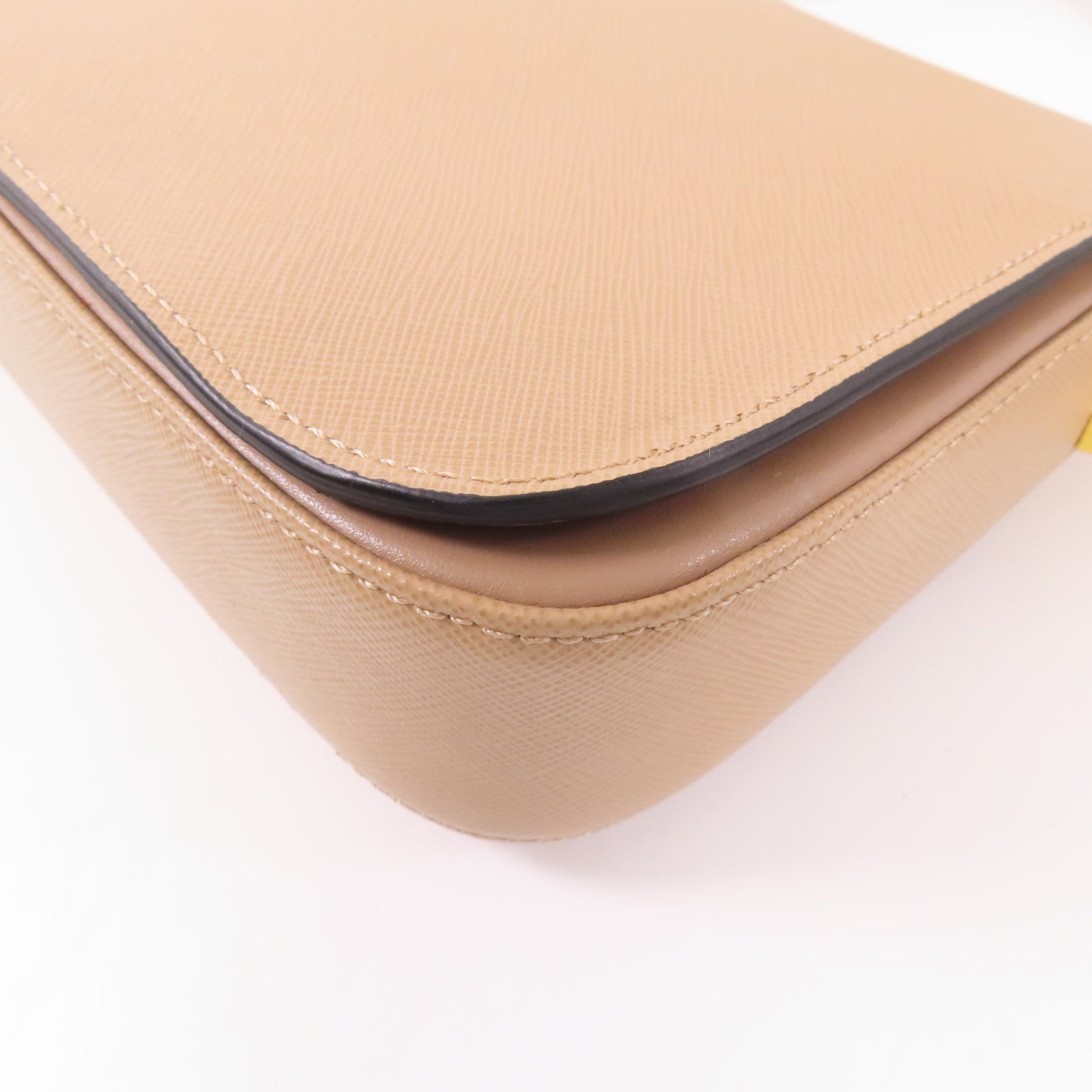 PRADA Saffiano皮革Shoulder Bag金扣肩背袋