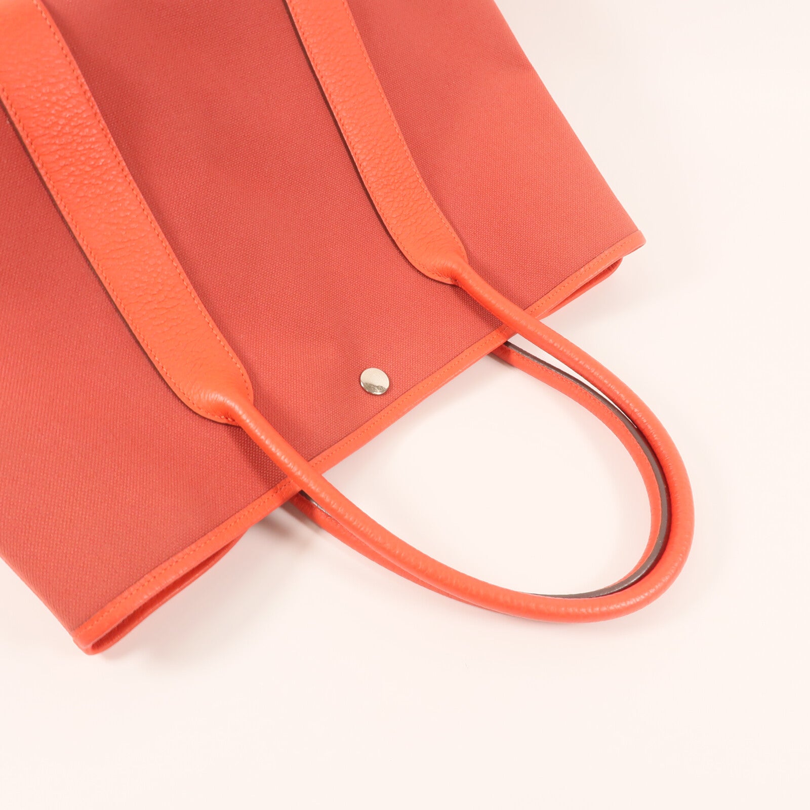 HERMES 帆布Garden Party PM金扣手挽袋Rouge duchesse