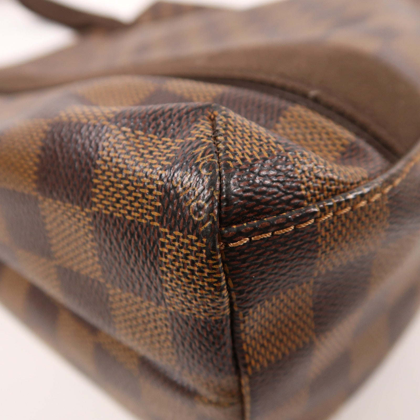 LOUIS VUITTON Damier Beaubourg金扣肩背袋棕色