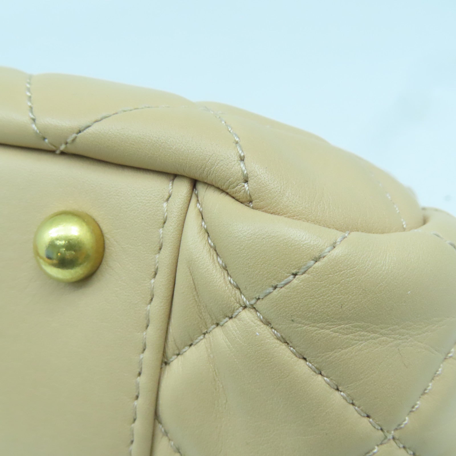 CHANEL 【清倉大減價】菱格羊皮皮革Chain Shoulder金扣鏈帶肩背袋杏色