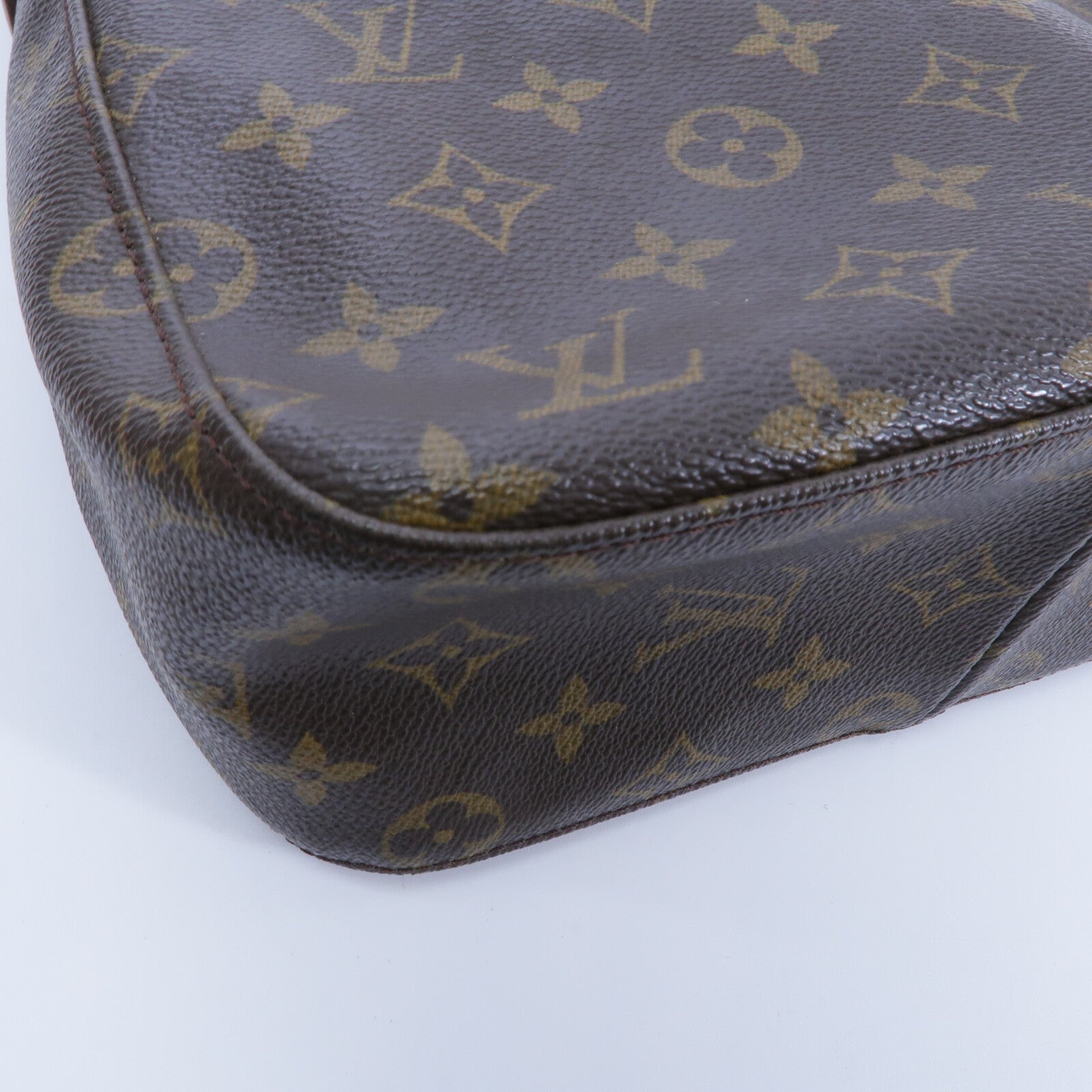 LOUIS VUITTON Monogram Looping MM肩背袋