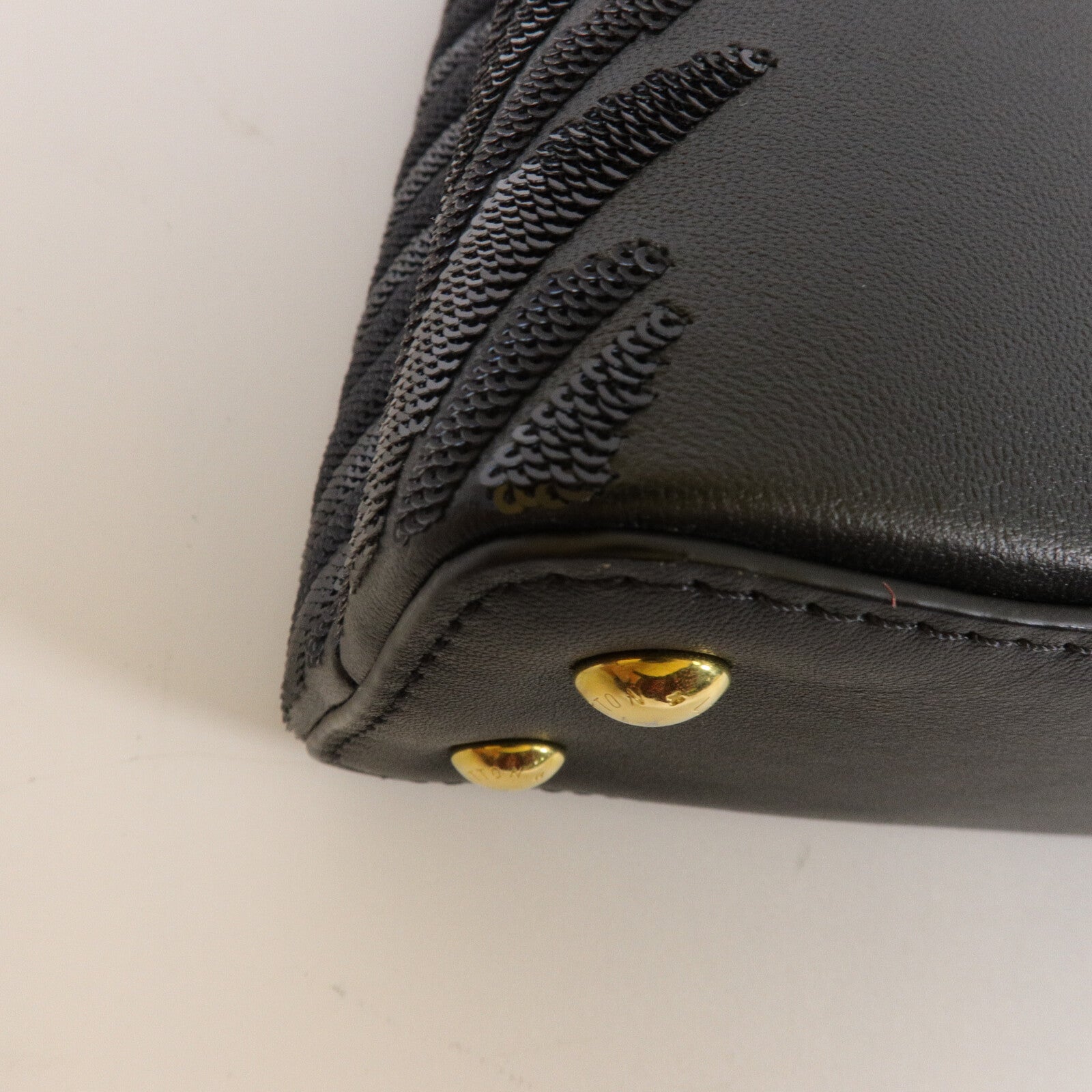 LOUIS VUITTON 牛皮皮革/Sequins Mini Capucines手挽肩背兩用袋