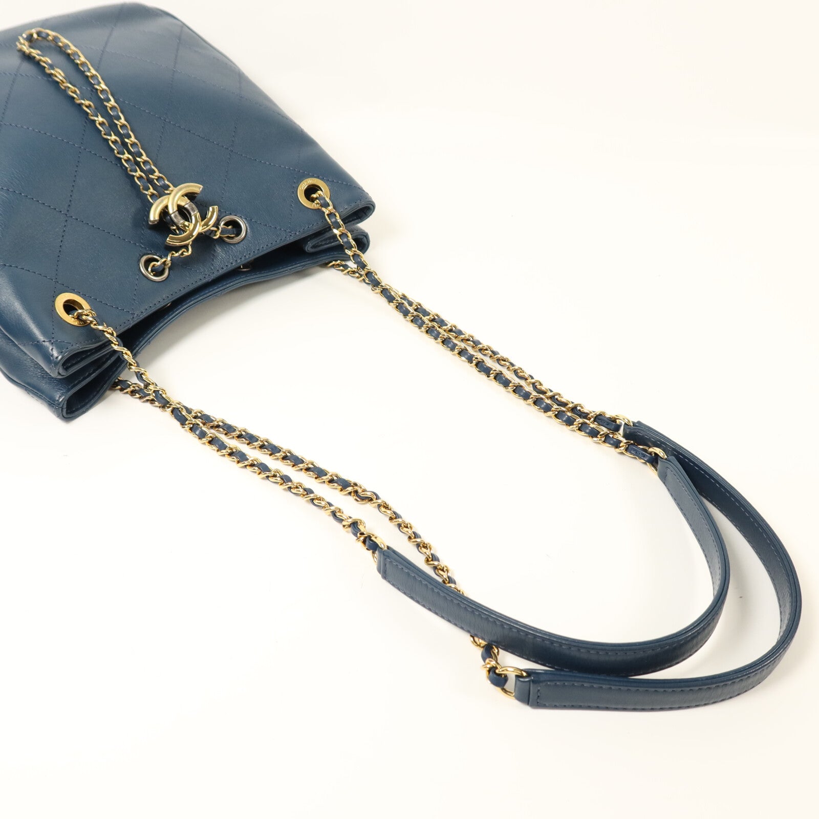 CHANEL 牛皮皮革Chain Shoulder鏈帶肩背袋