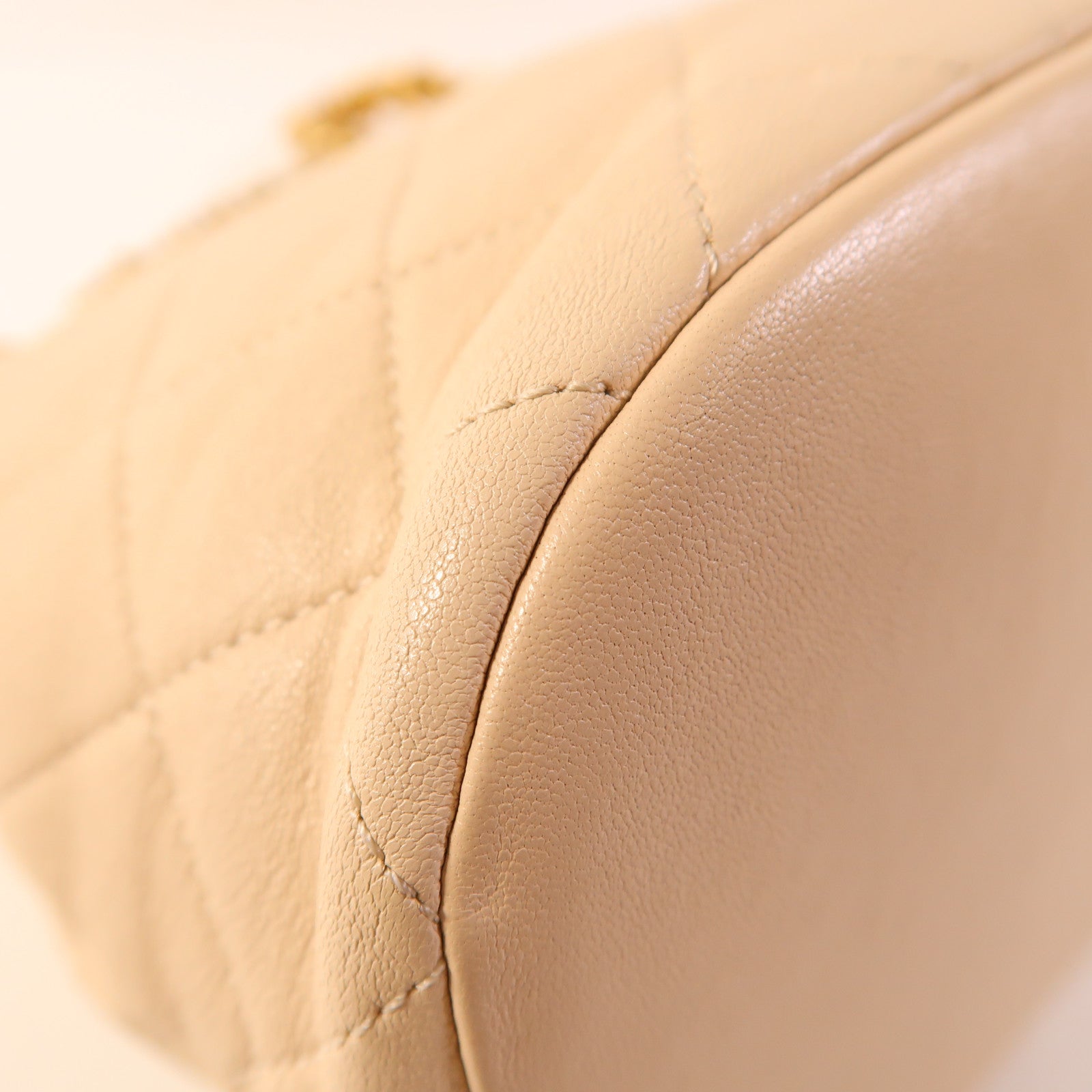 CHANEL 羊皮皮革Chain Shoulder金扣鏈帶肩背袋