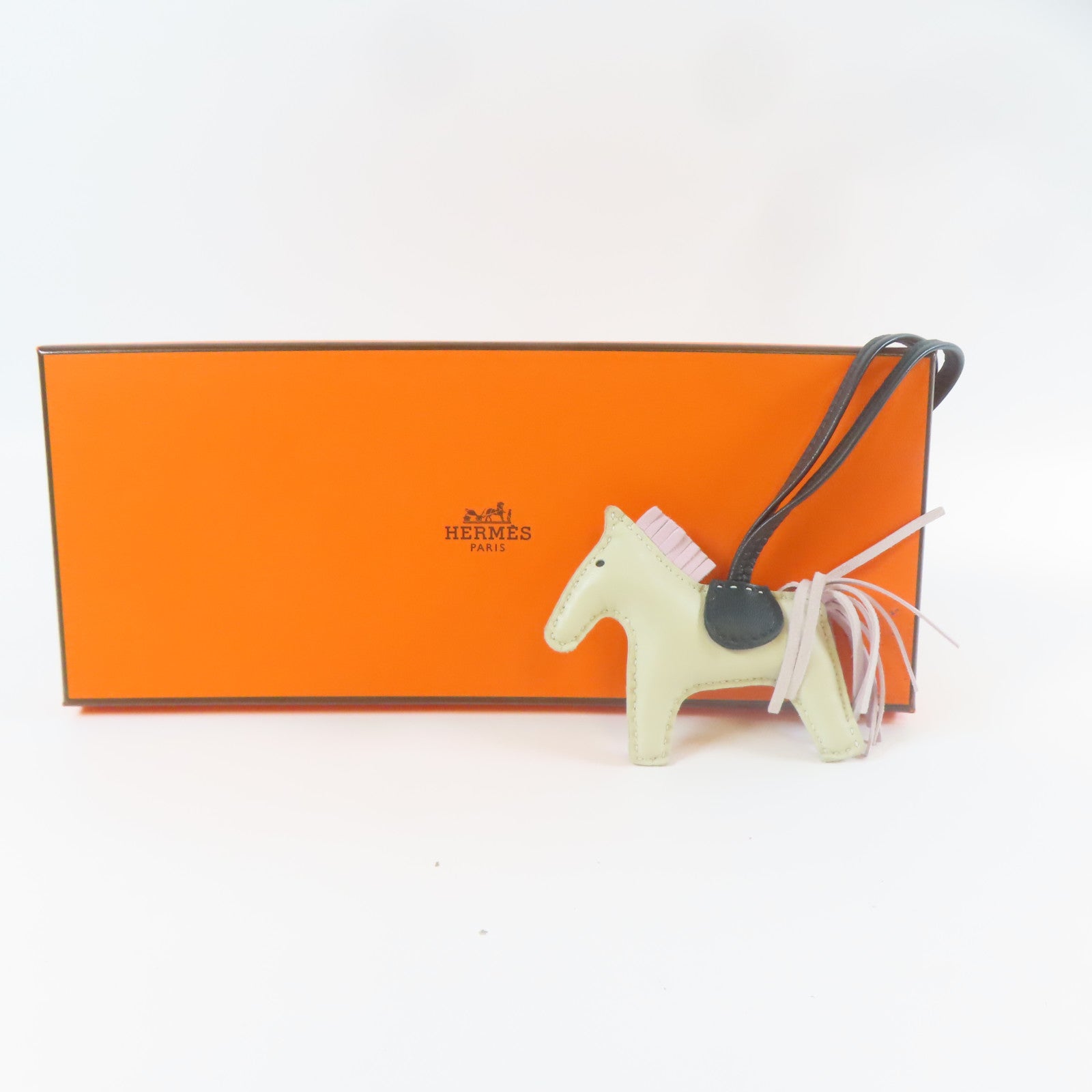 HERMES 【激減優惠】Veau Swift皮革Rodeo PM掛飾白色/粉紅色/黑色