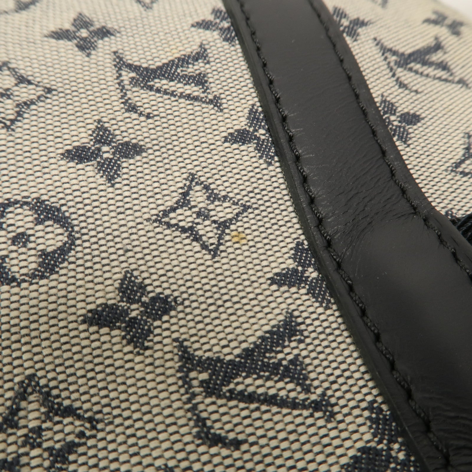 LOUIS VUITTON Monogram帆布Mini Josephine PM手挽袋