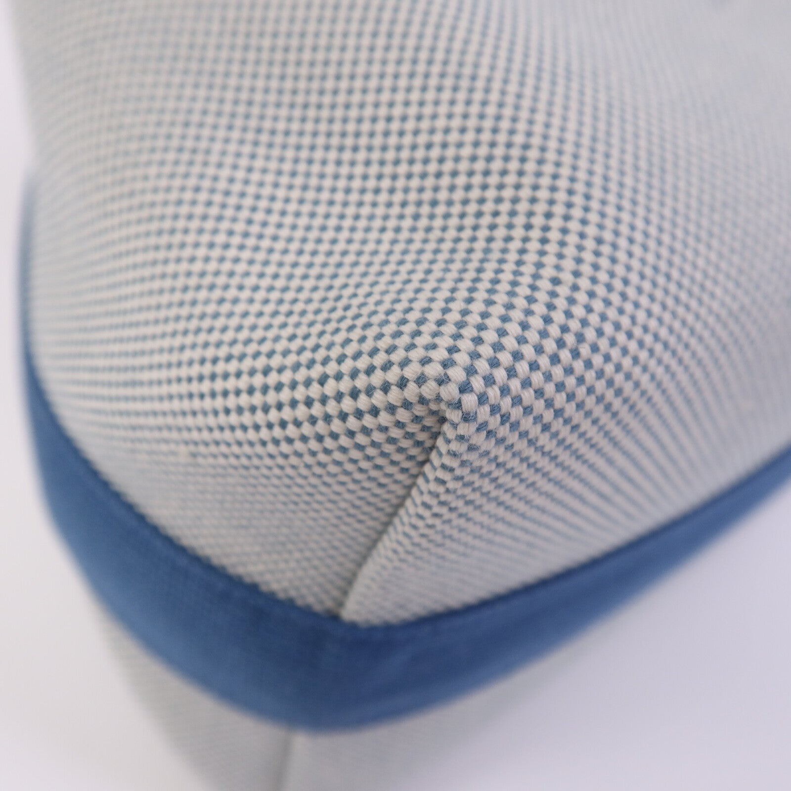 HERMES 帆布Bride-a-Brac Cabriole GM銀扣手挽袋Bleu Nattier