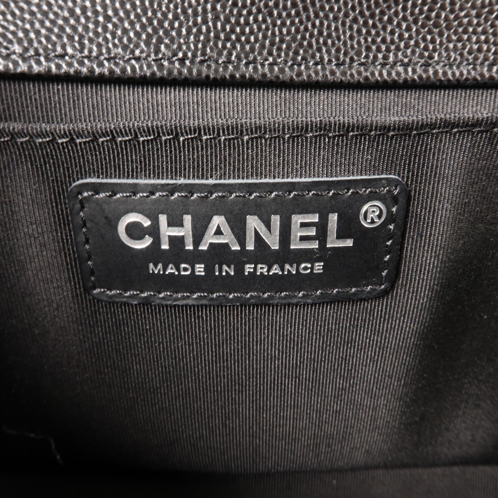 CHANEL 牛皮皮革Boy 25鏈帶肩背袋