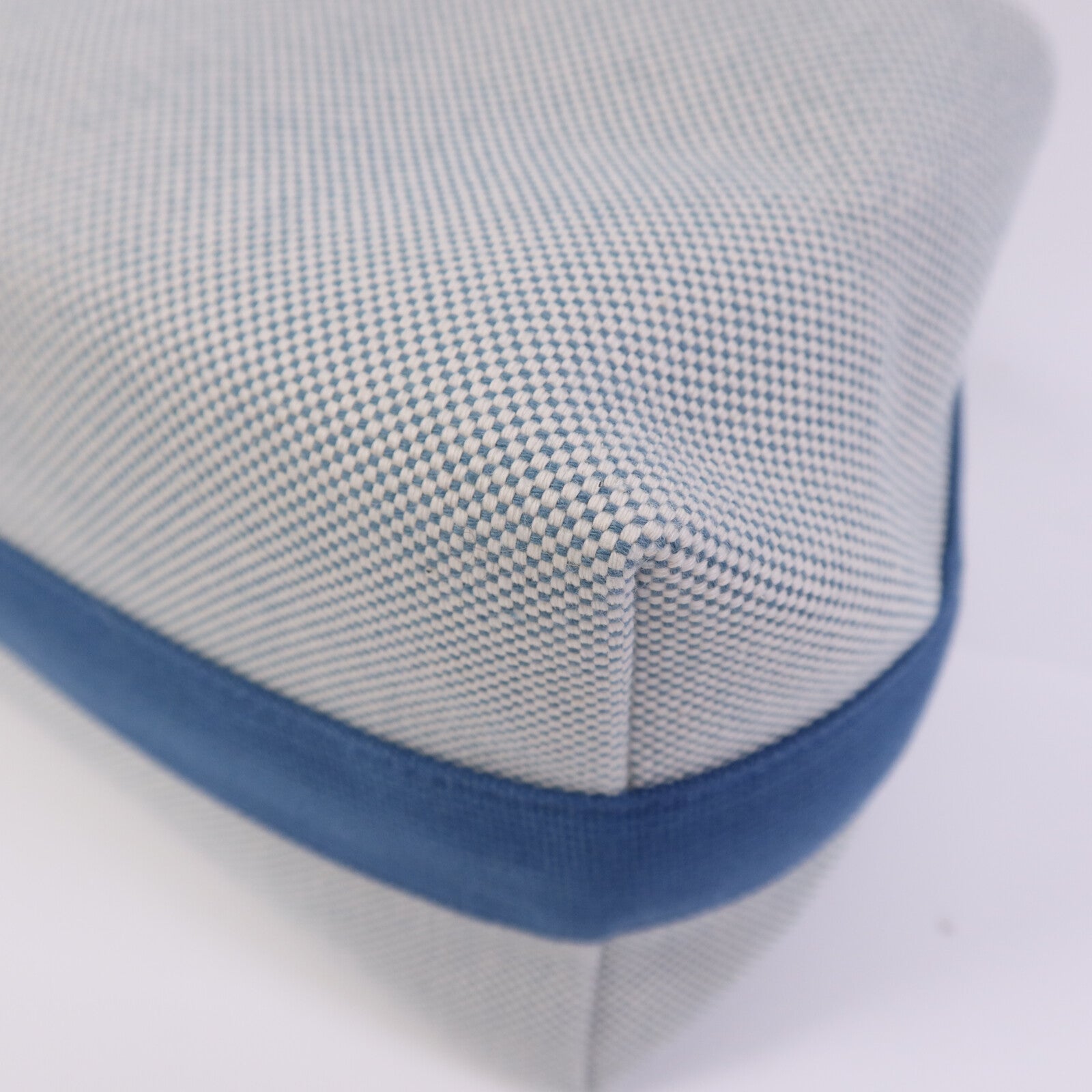 HERMES 帆布Bride-a-Brac Cabriole GM銀扣手挽袋Bleu Nattier