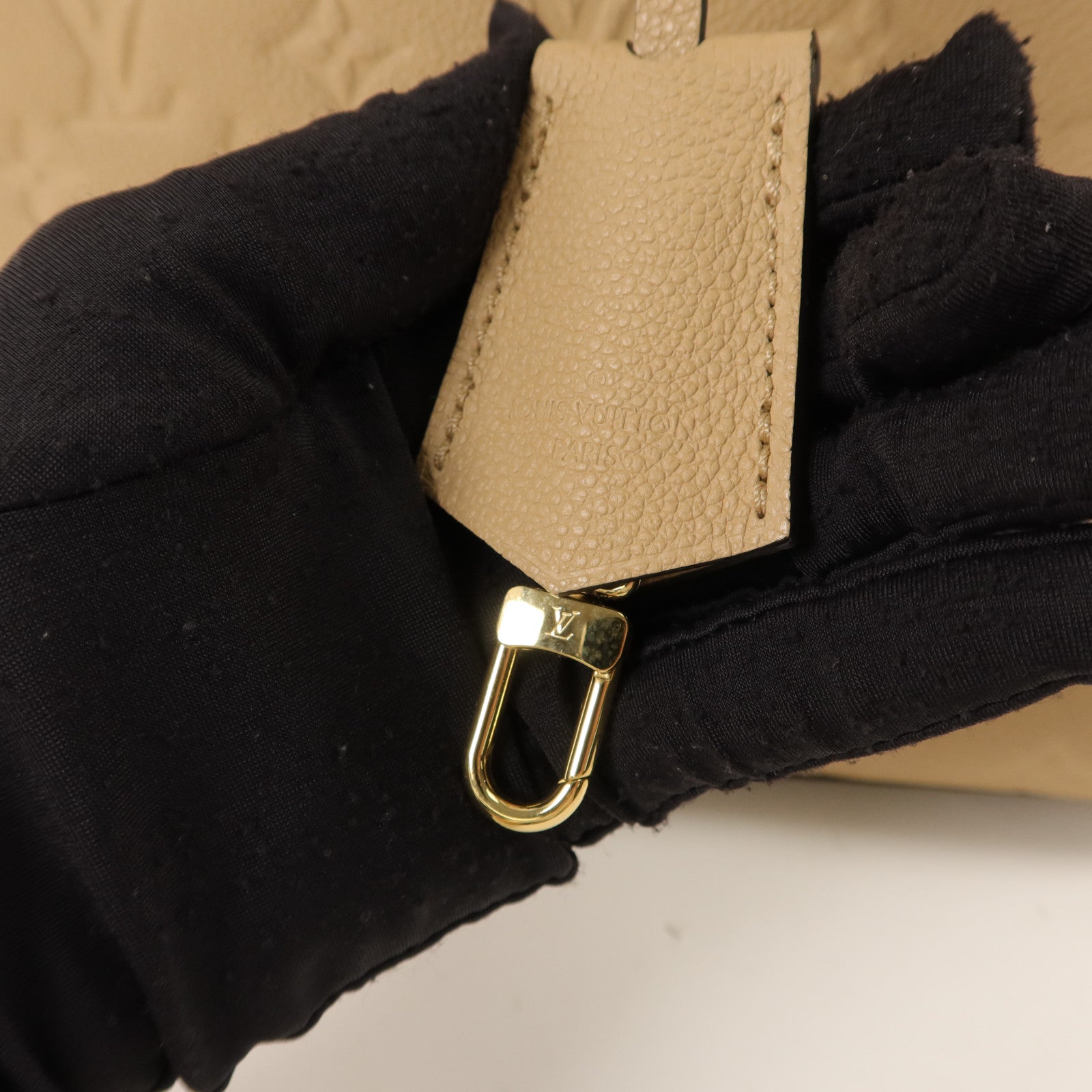 LOUIS VUITTON Monogram Empreinte Pont Neuf MM手挽肩背兩用袋