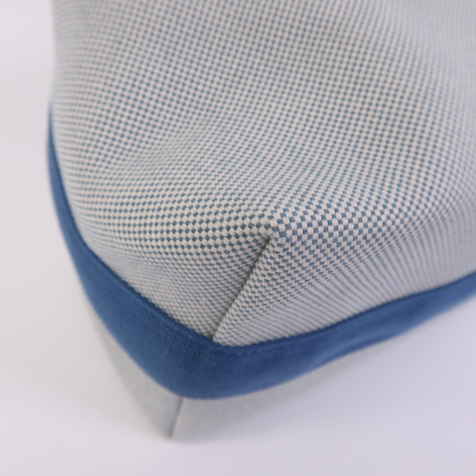 HERMES 帆布Bride-a-Brac Cabriole GM銀扣手挽袋Bleu Nattier