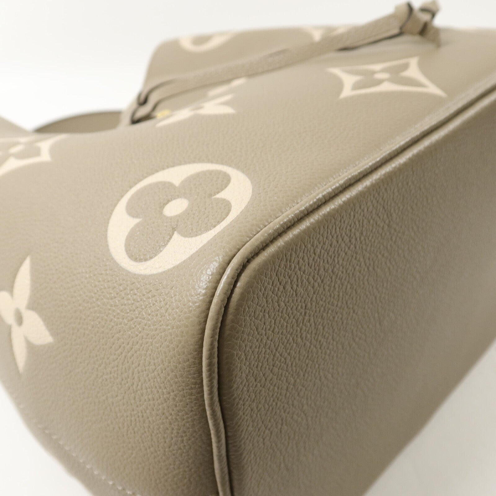 LOUIS VUITTON Monogram Empreinte Neo Noe MM手挽肩背兩用袋