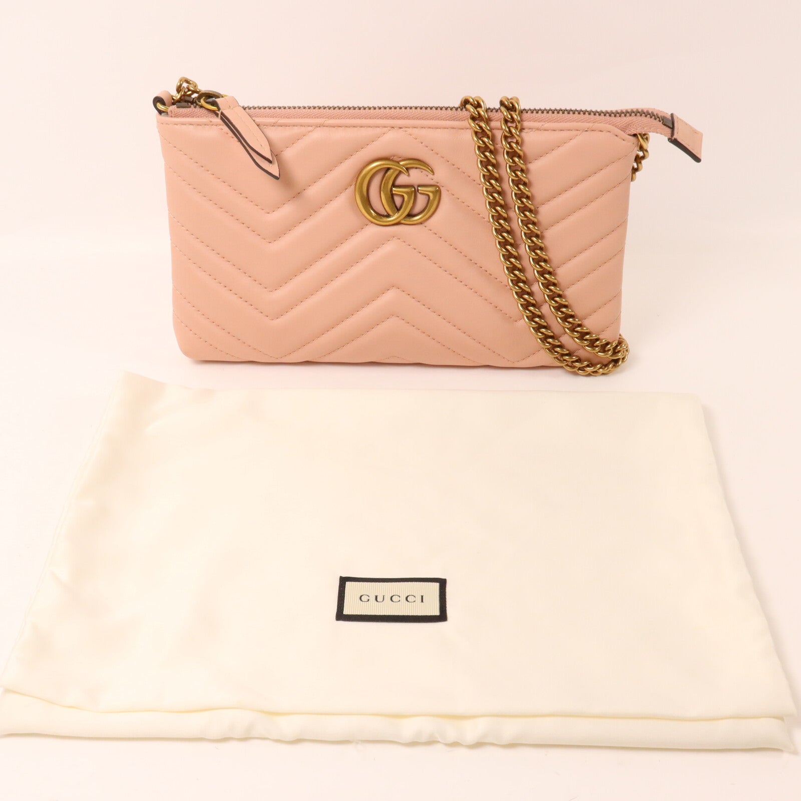 GUCCI 牛皮皮革GG Marmont Chain Shoulder鏈帶肩背袋