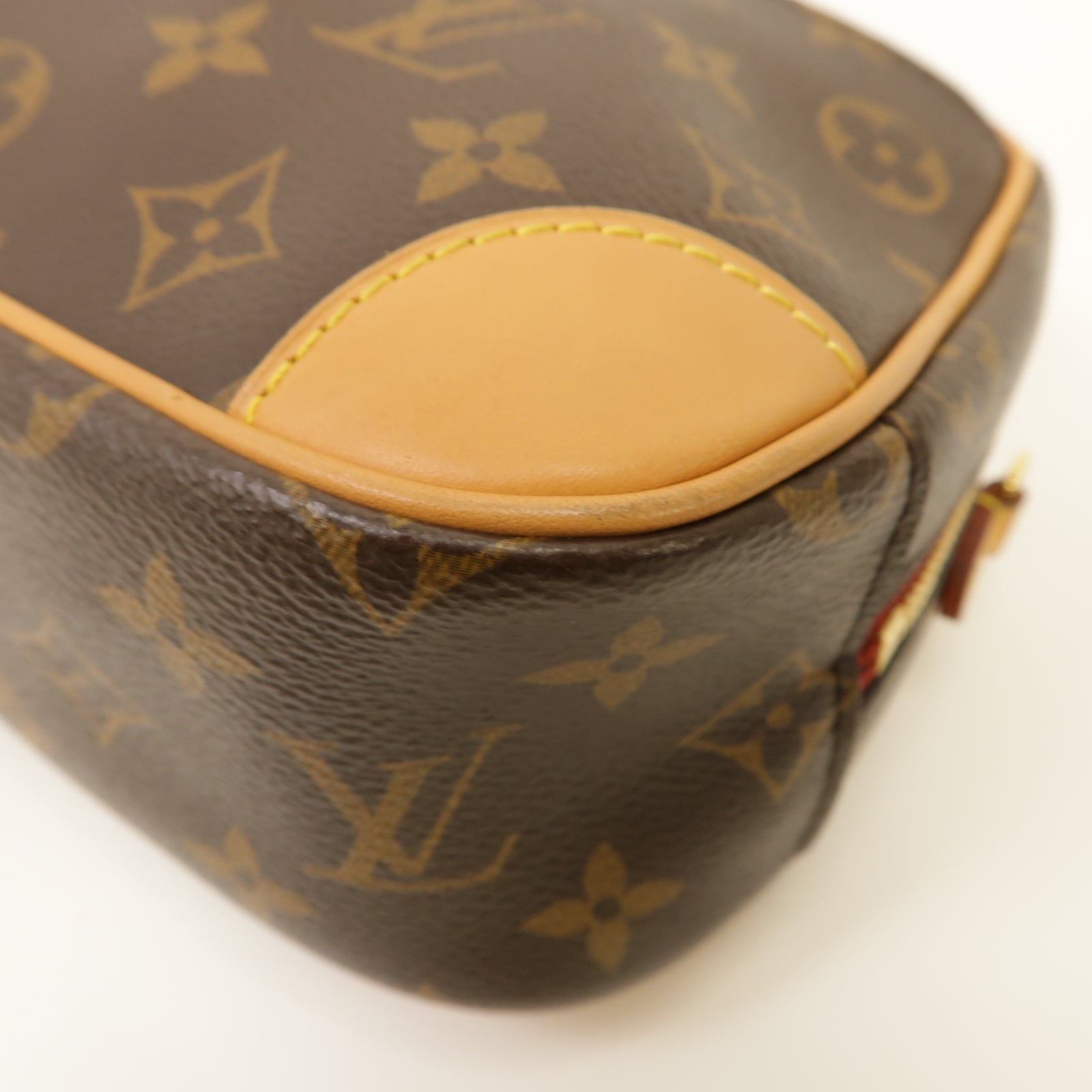 LOUIS VUITTON Monogram Deauville Mini Shoulder Bag金扣肩背袋啡色