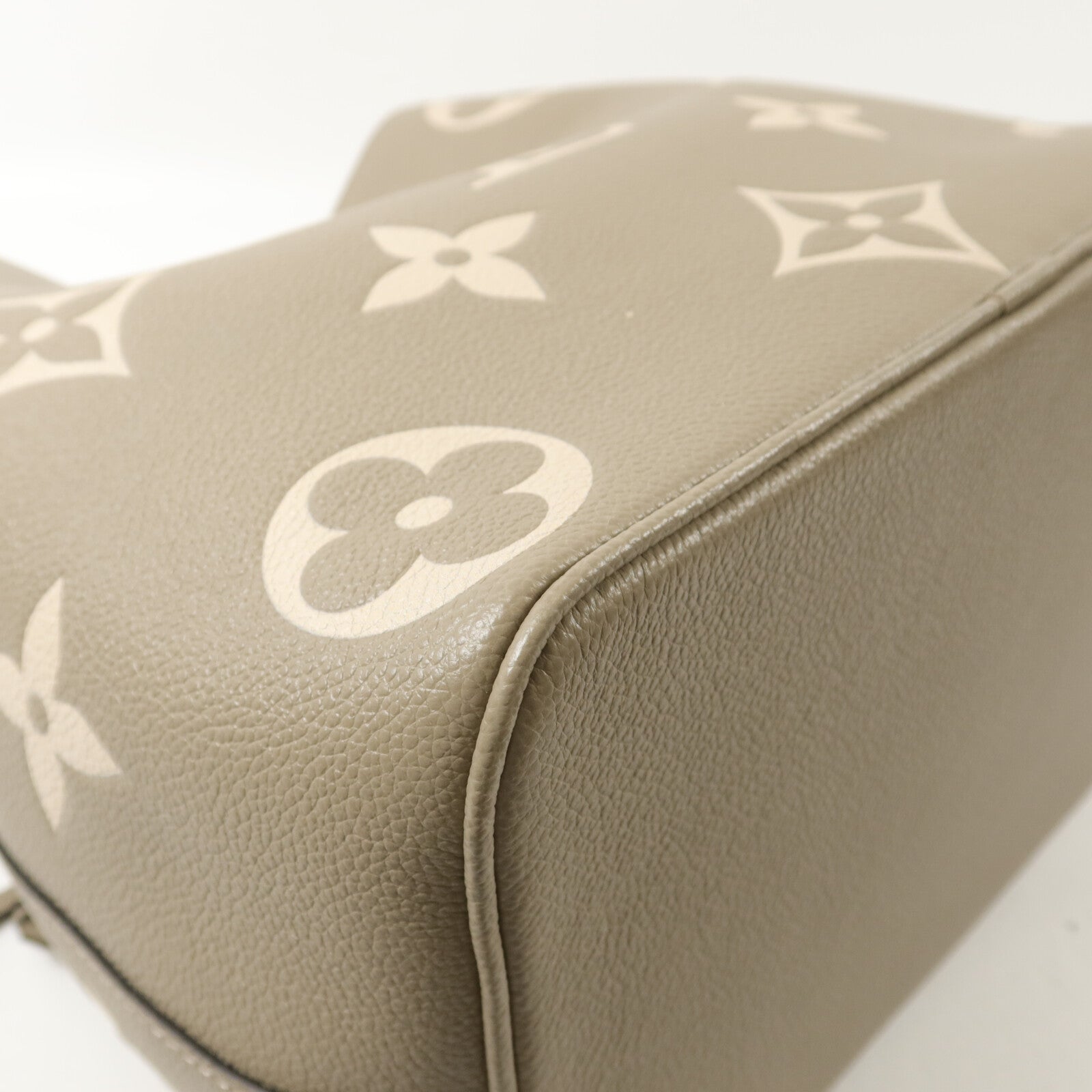 LOUIS VUITTON Monogram Empreinte Neo Noe MM手挽肩背兩用袋