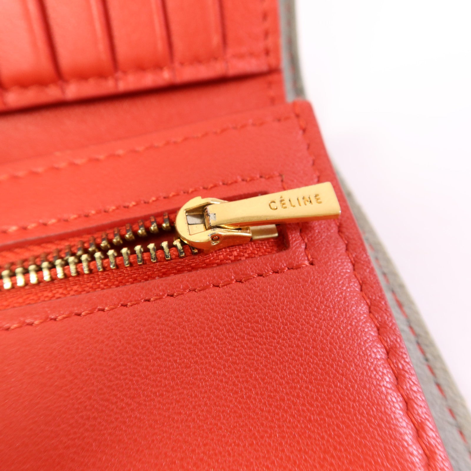 CELINE 【激減優惠】牛皮皮革Wallet金扣錢包