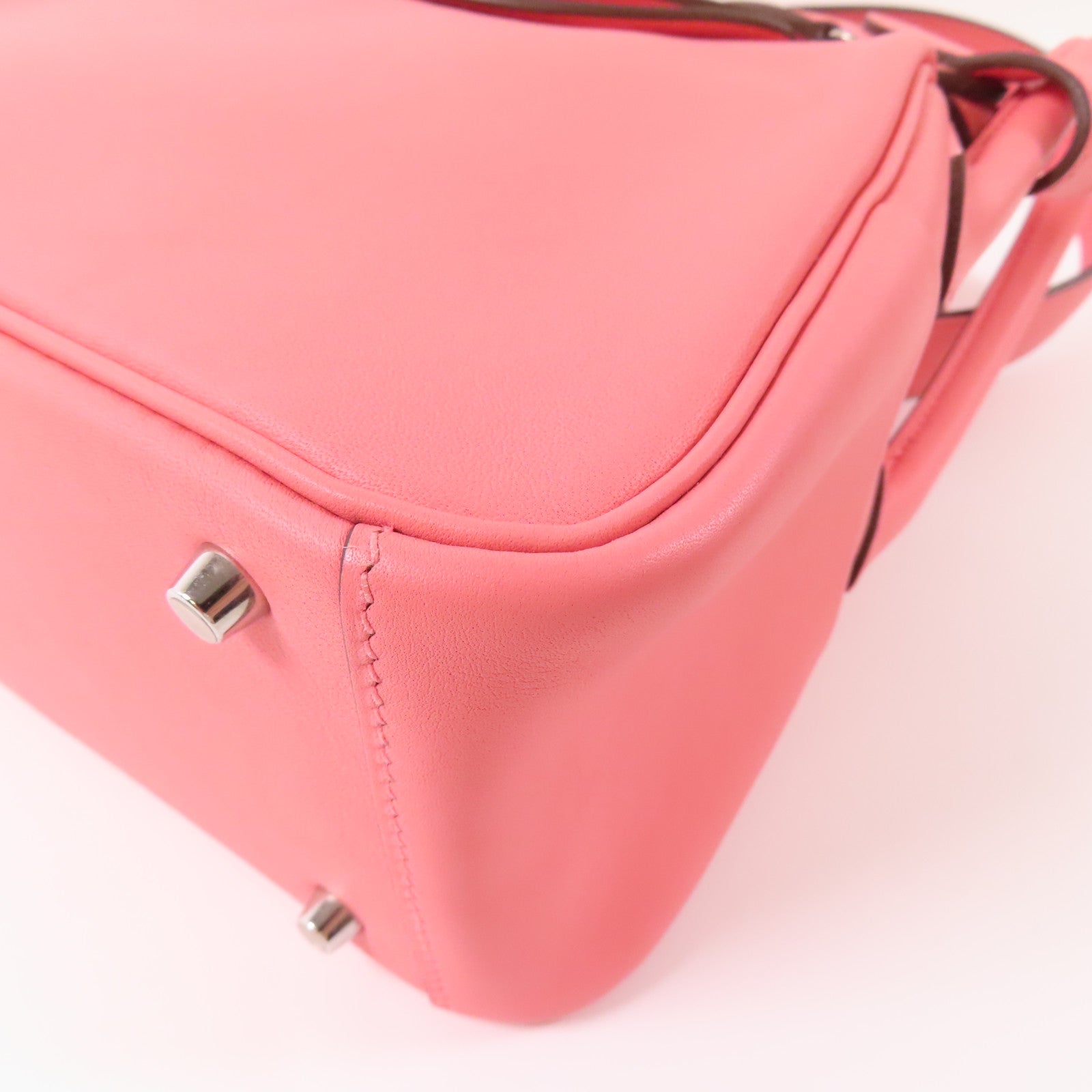 HERMES Swift皮革Mini Lindy銀扣肩背袋Rose Ete