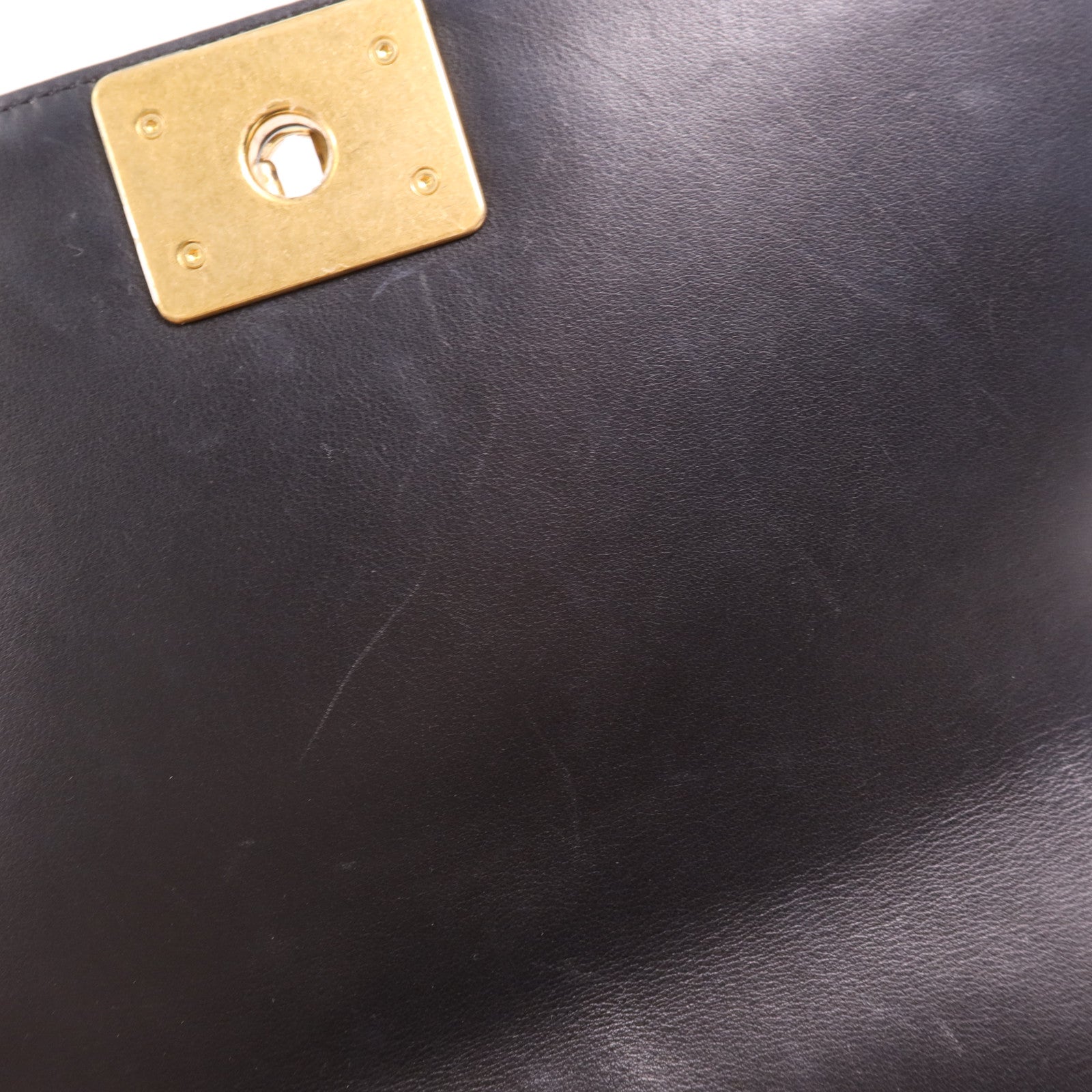 CHANEL 羊皮皮革Boy 25金扣鏈帶肩背袋